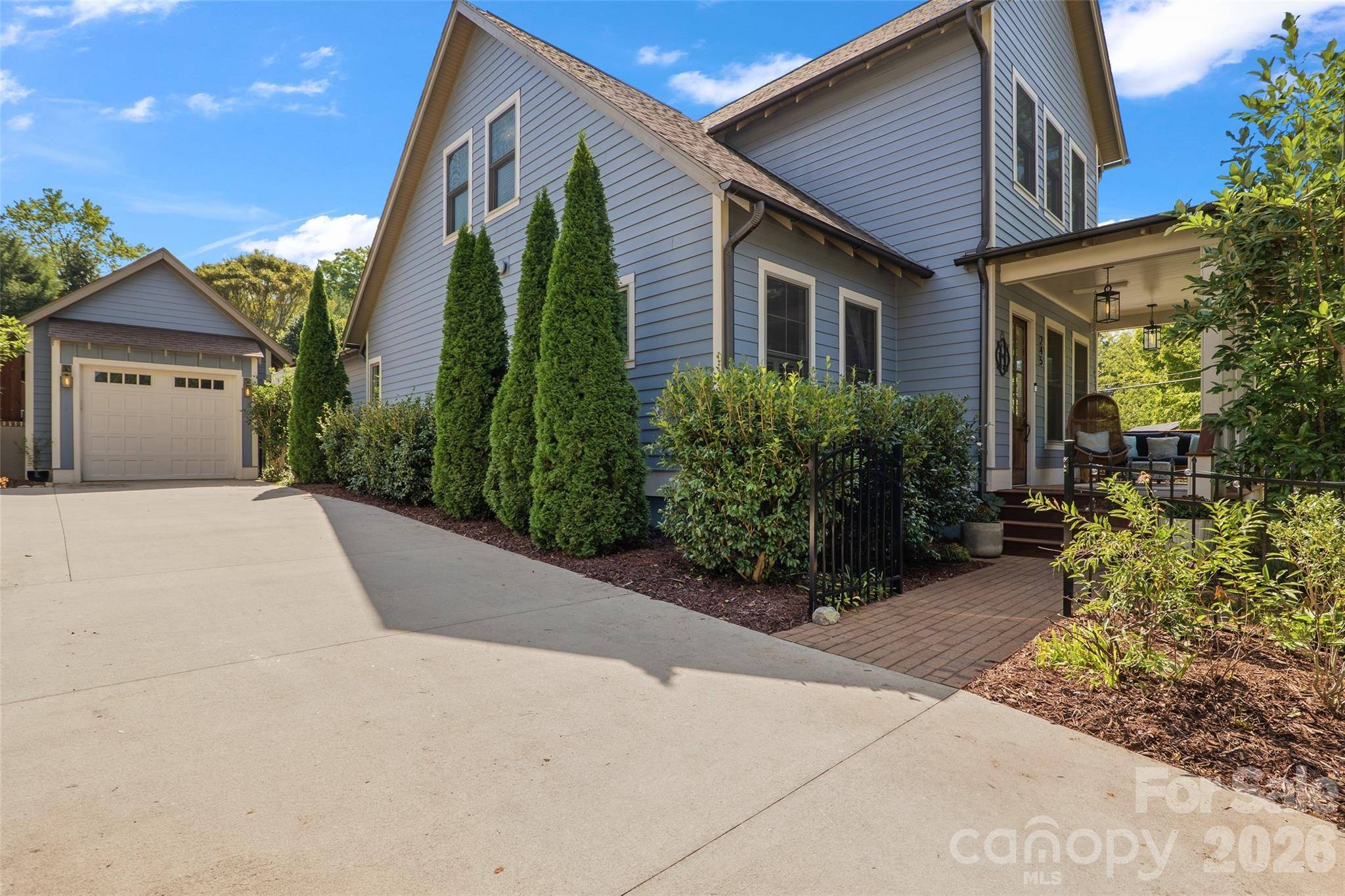245 S Rice ST, Brevard, NC 28712
