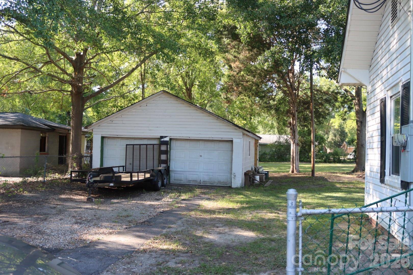 224 Godfrey ST, Cheraw, SC 29520