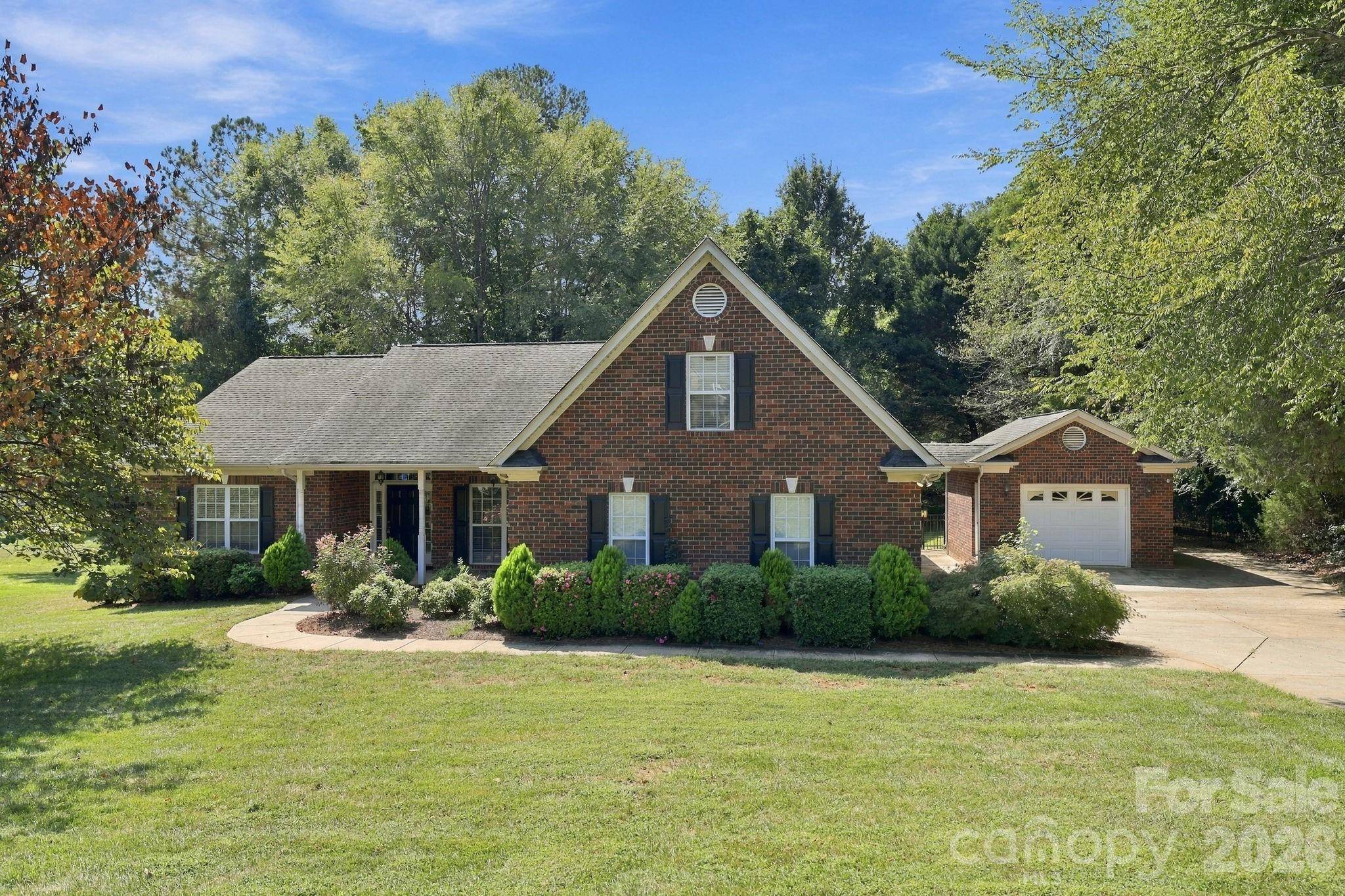 5911 Sugarcane CT, Mint Hill, NC 28227
