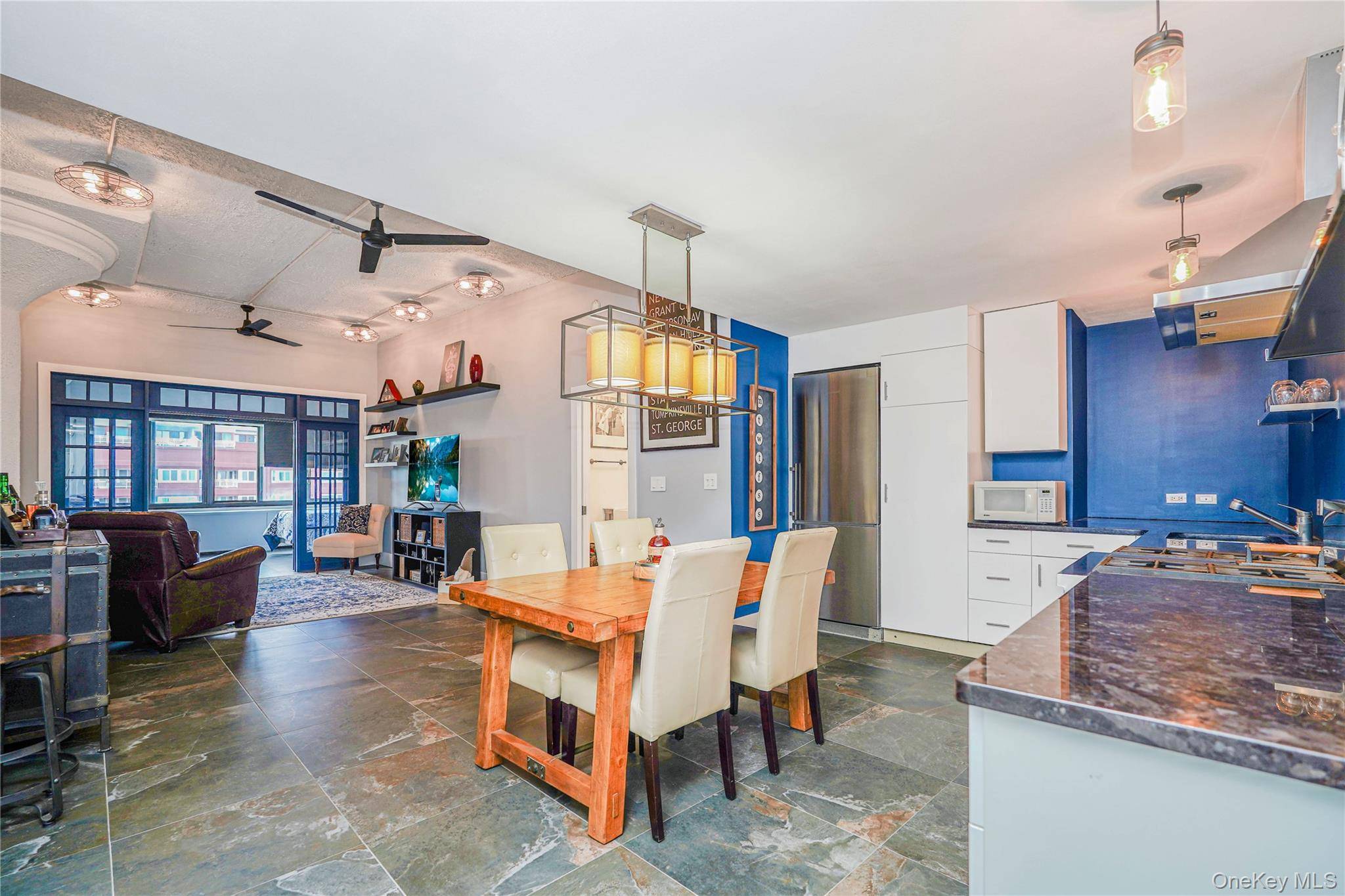 10 Bay Street Landing #7K, Staten Island, NY 10301
