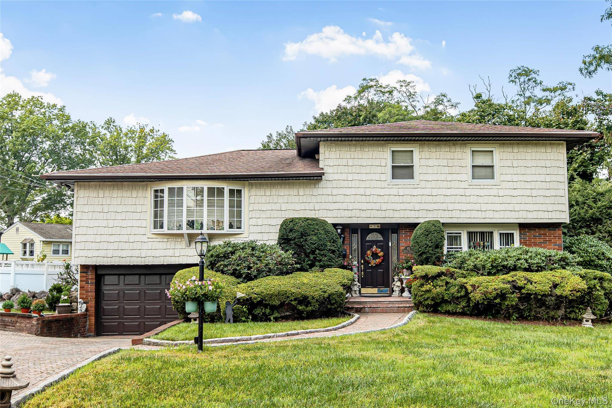 43 Nimitz PL, Yonkers, NY 10710