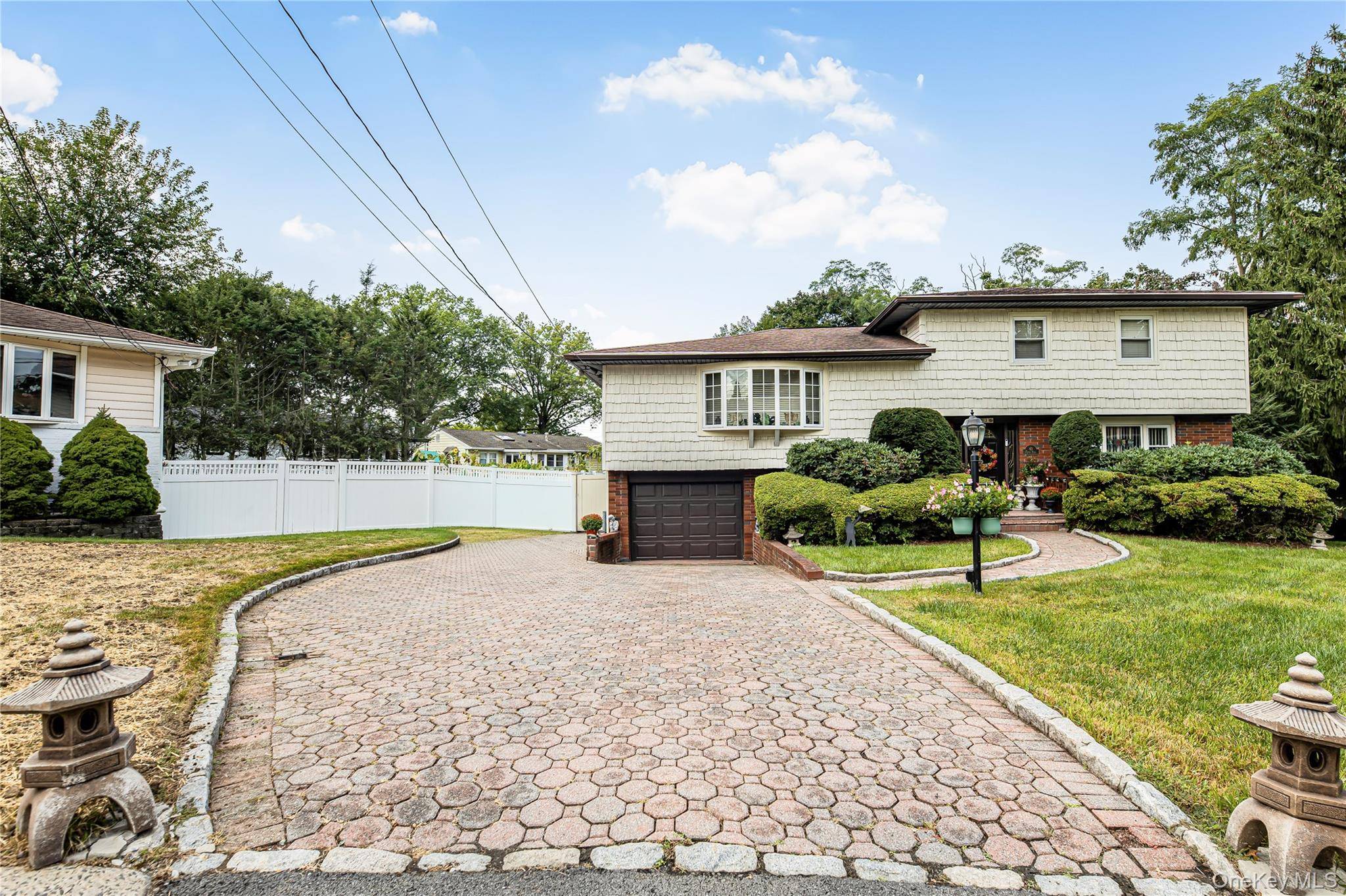 43 Nimitz PL, Yonkers, NY 10710