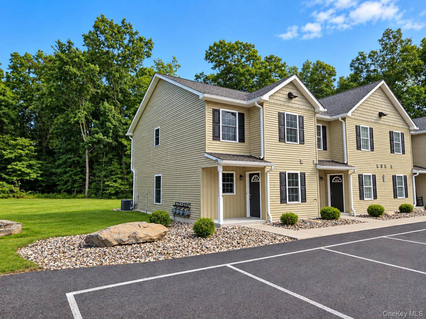 794 South ST #Unit #1, Highland, NY 12528