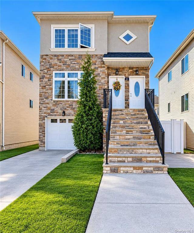 440 Eltingville BLVD, Staten Island, NY 10312