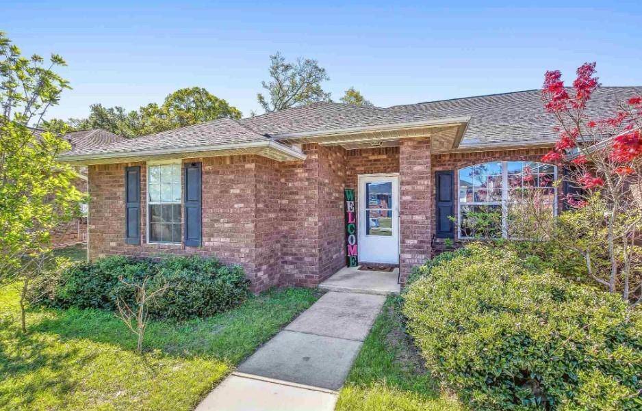 6432 SARASOTA ST, Pensacola, FL 32526