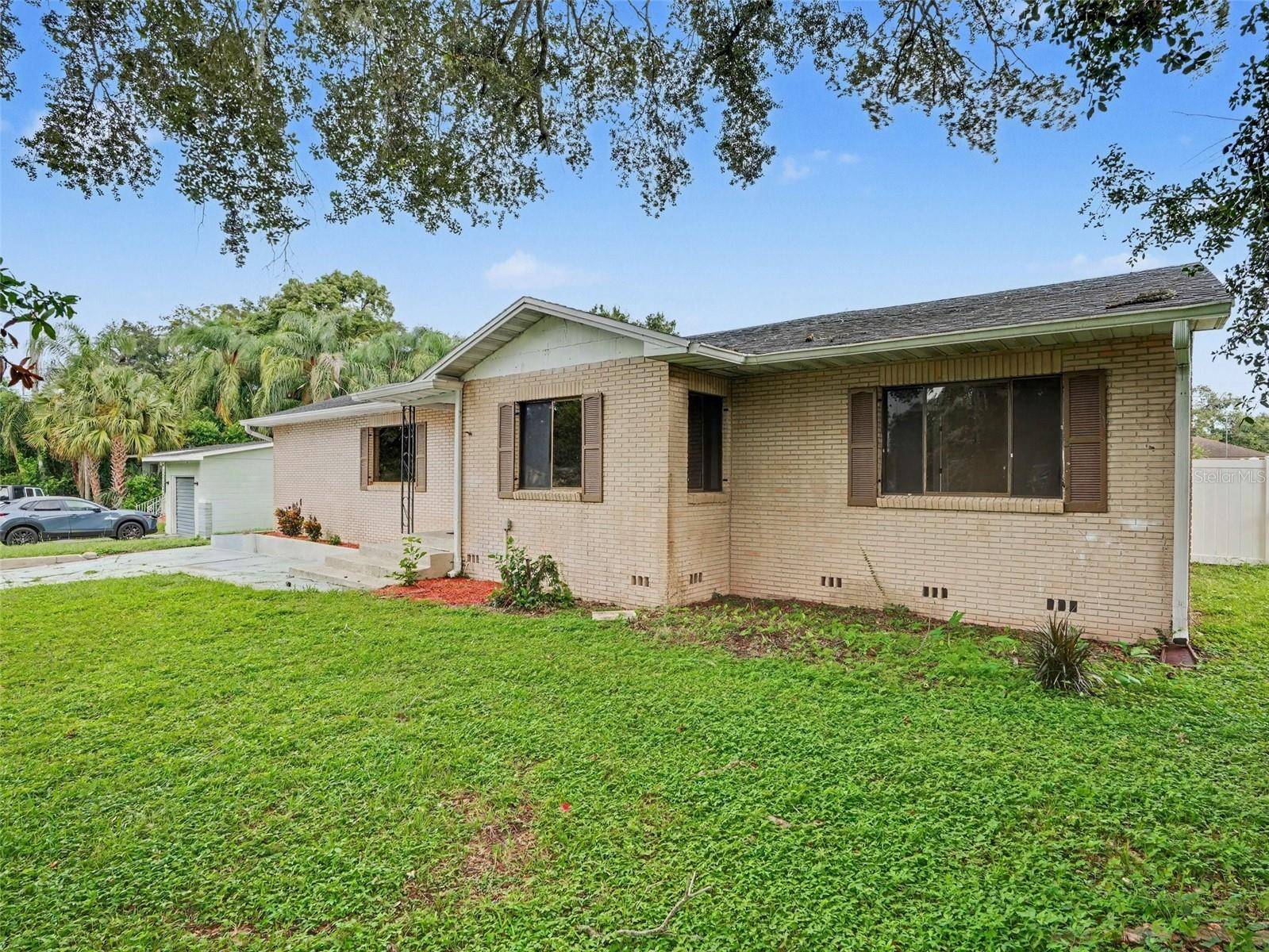 513 PALENCIA PL, Lakeland, FL 33803