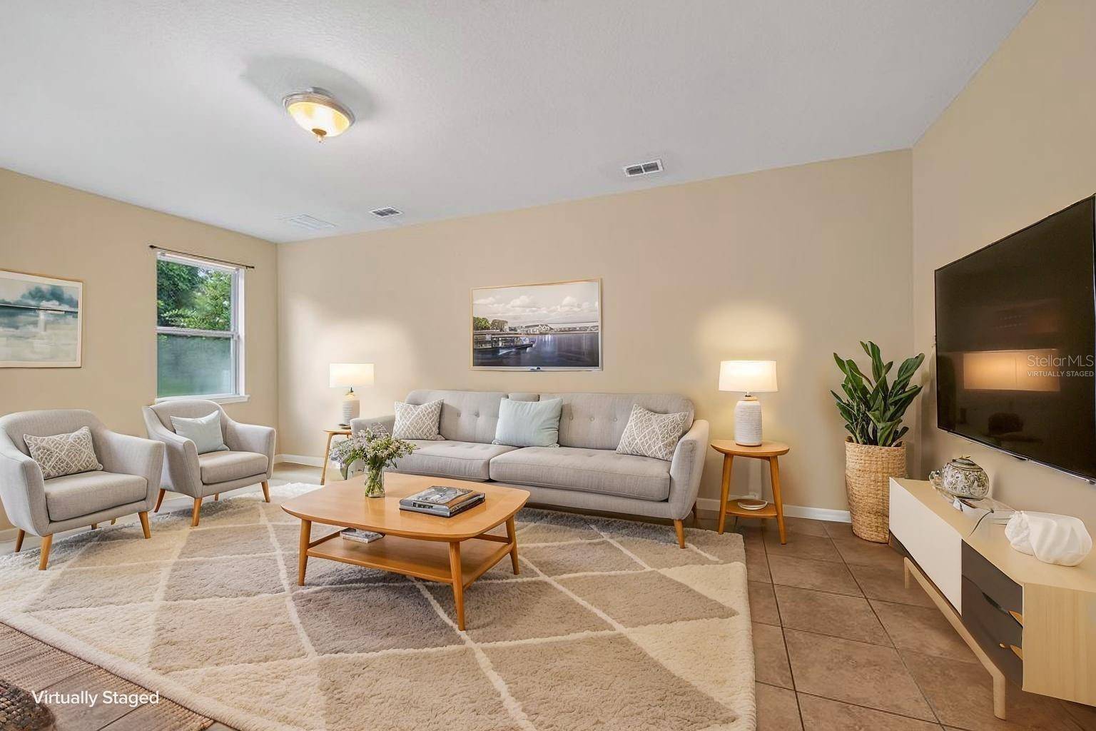 11601 TANGLE STONE DR, Gibsonton, FL 33534
