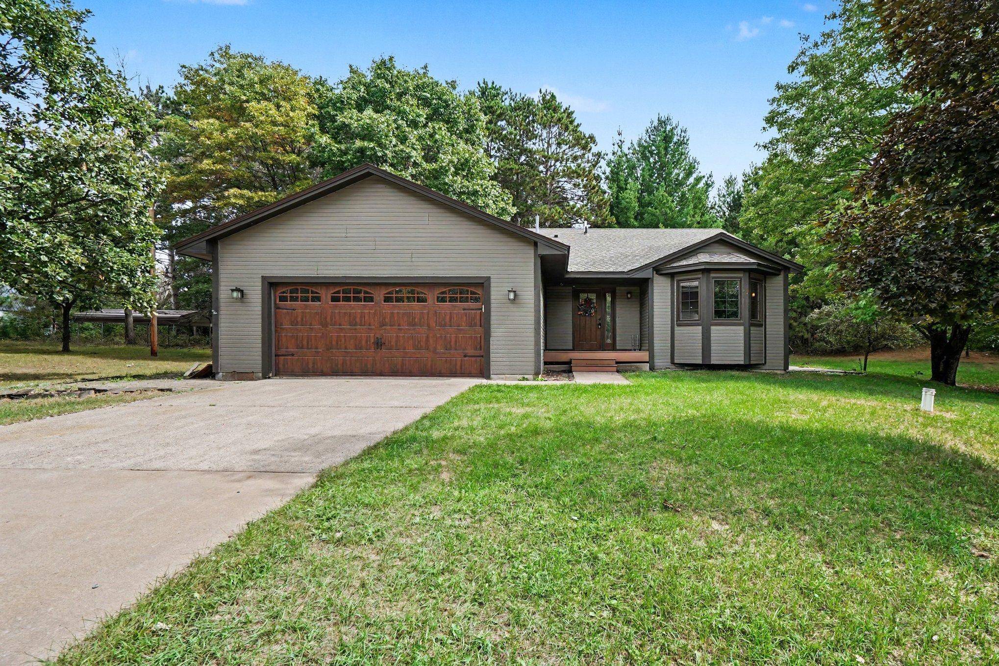 536 218th AVE NE, East Bethel, MN 55011