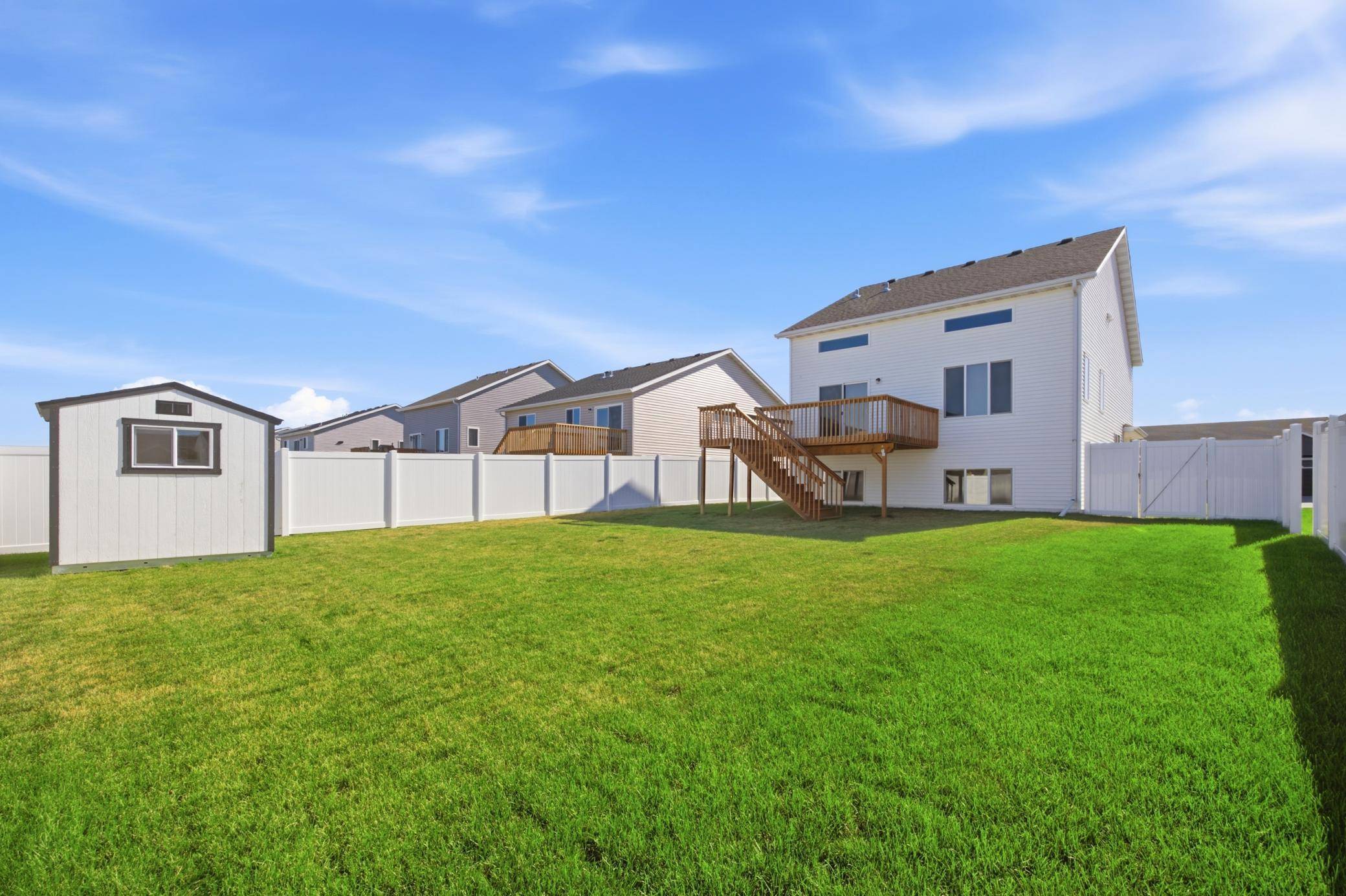 3851 19th ST S, Moorhead, MN 56560