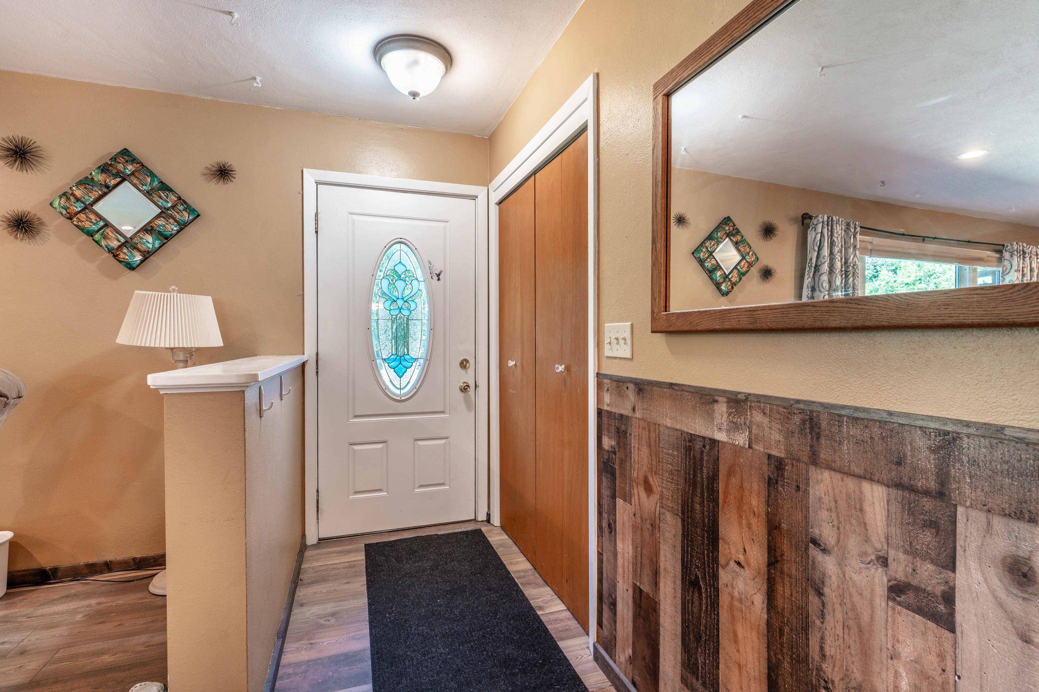 101 W Hillside AVE, Fergus Falls, MN 56537