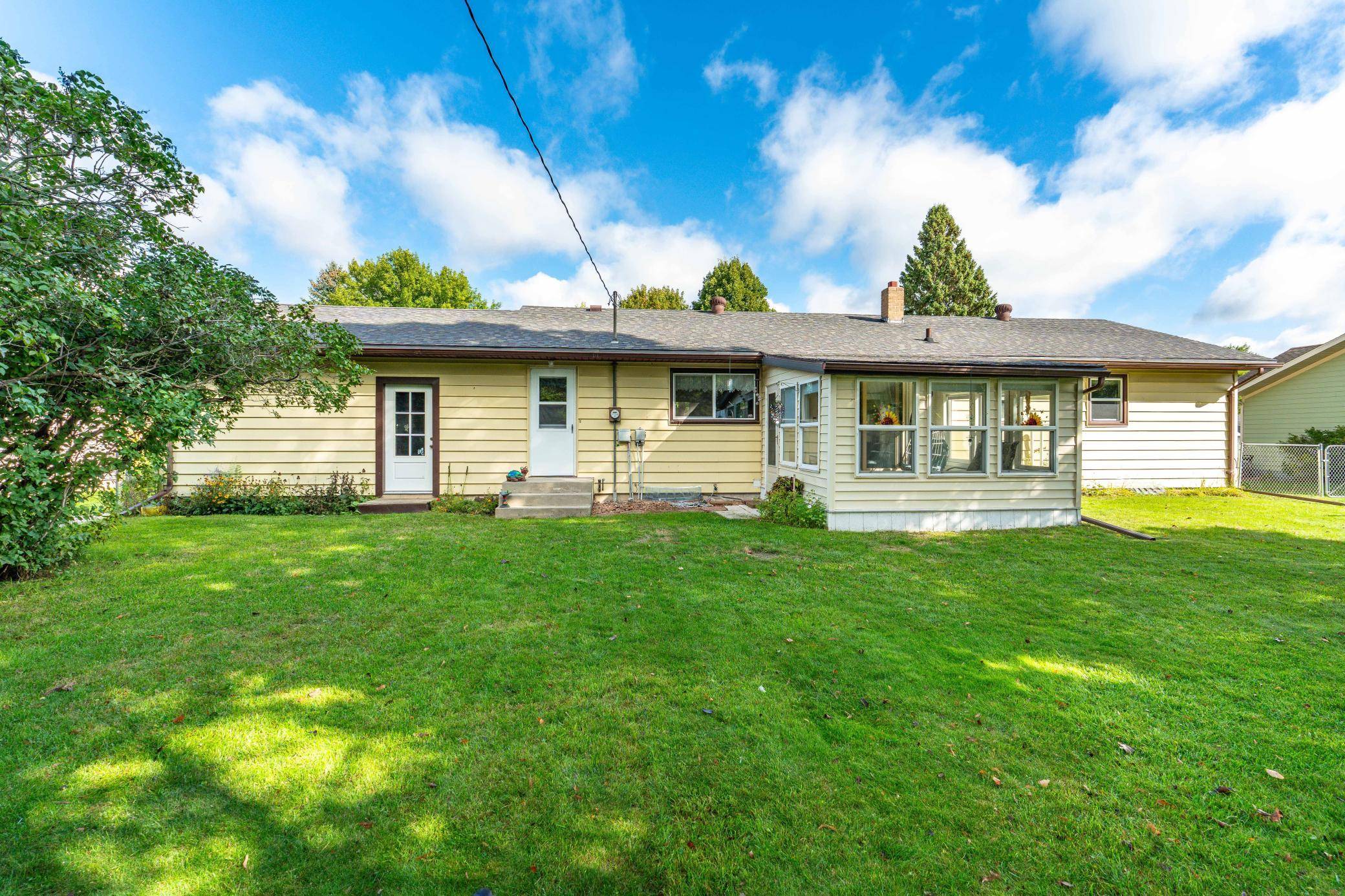 101 W Hillside AVE, Fergus Falls, MN 56537