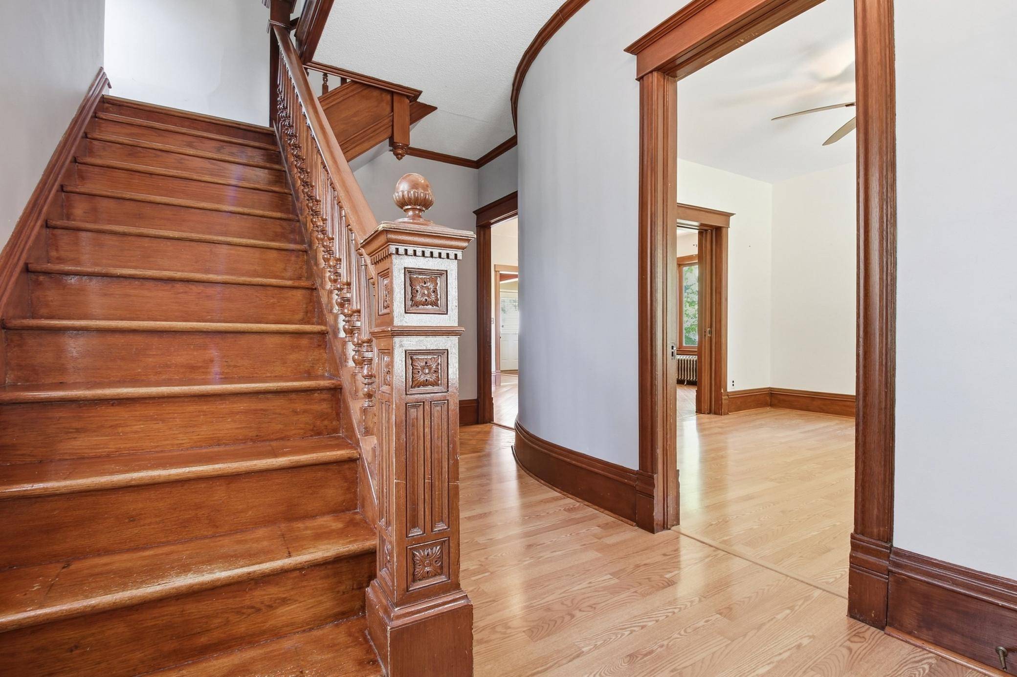 431 E 2nd ST, Litchfield, MN 55355