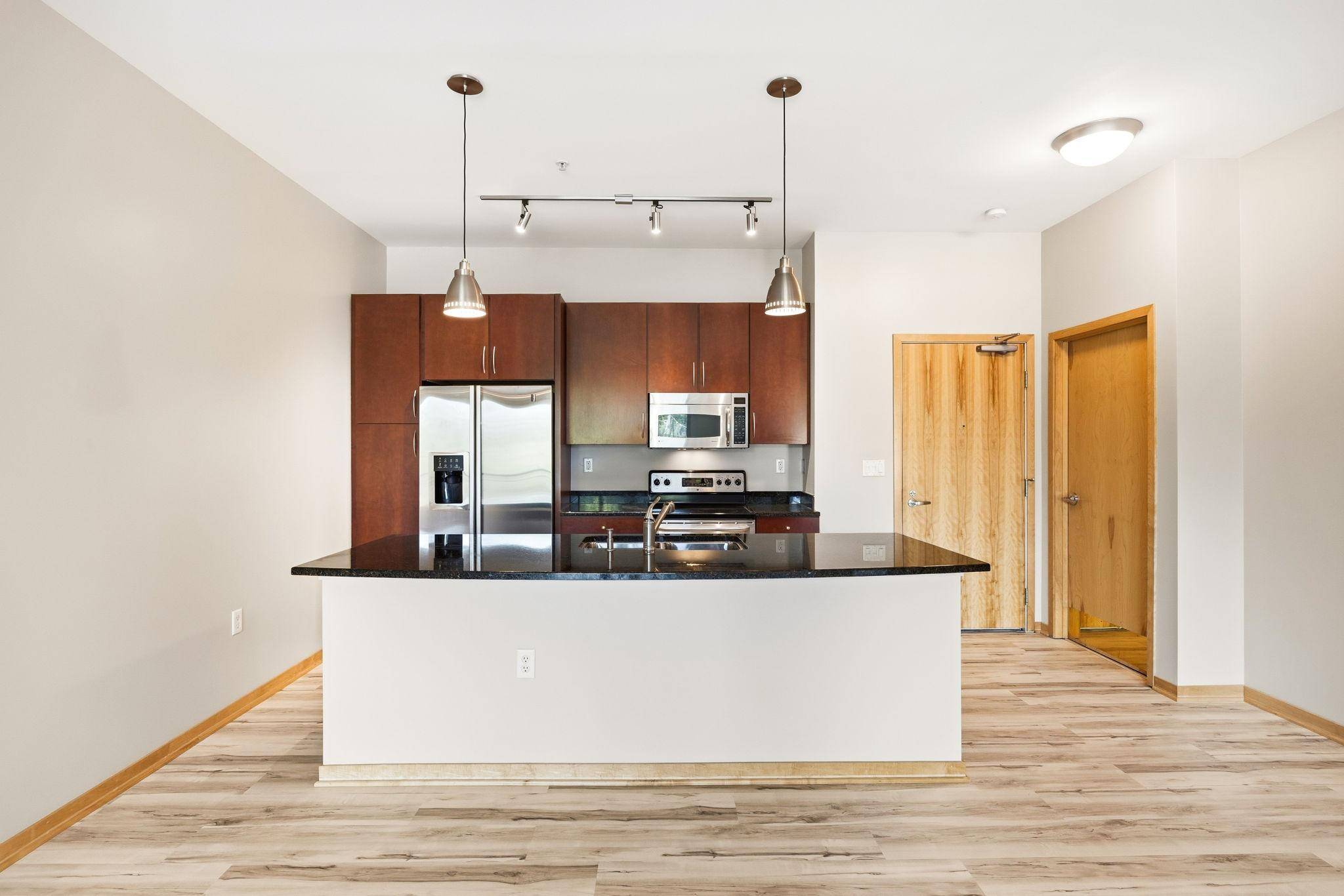 4525 Park Commons DR #216, Saint Louis Park, MN 55416