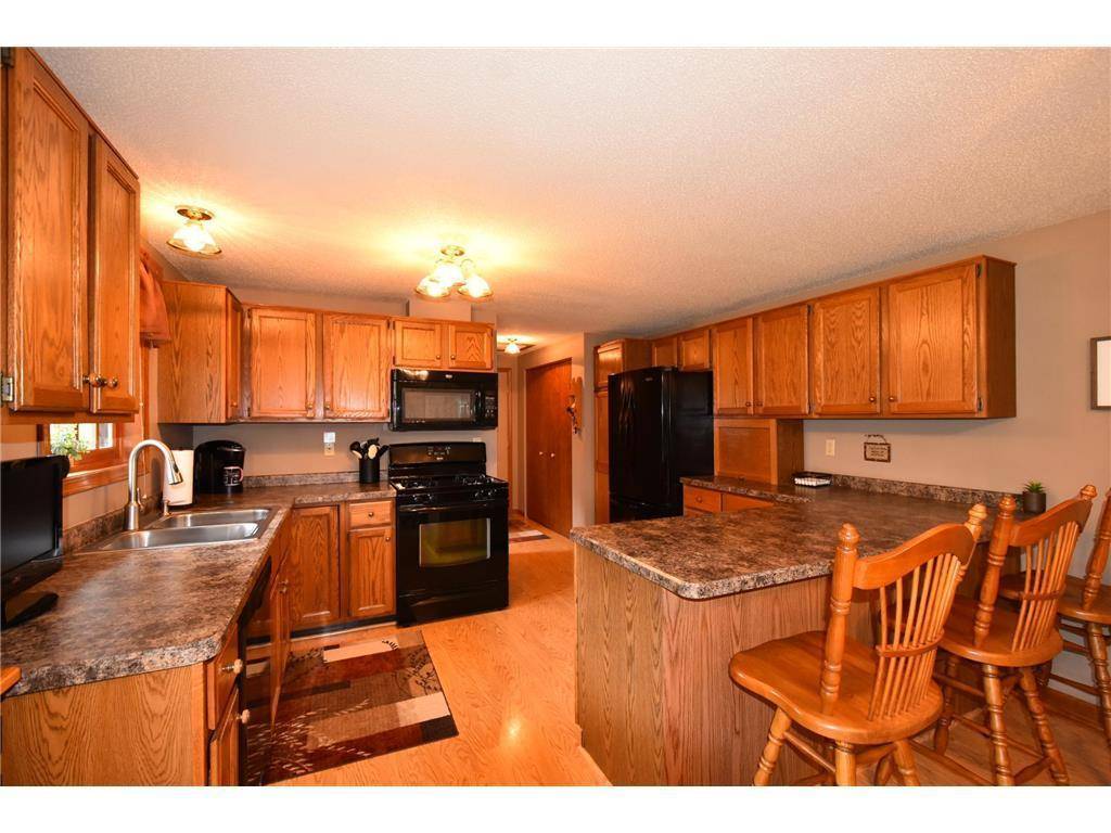 131 Walnut ST, Zumbrota, MN 55992