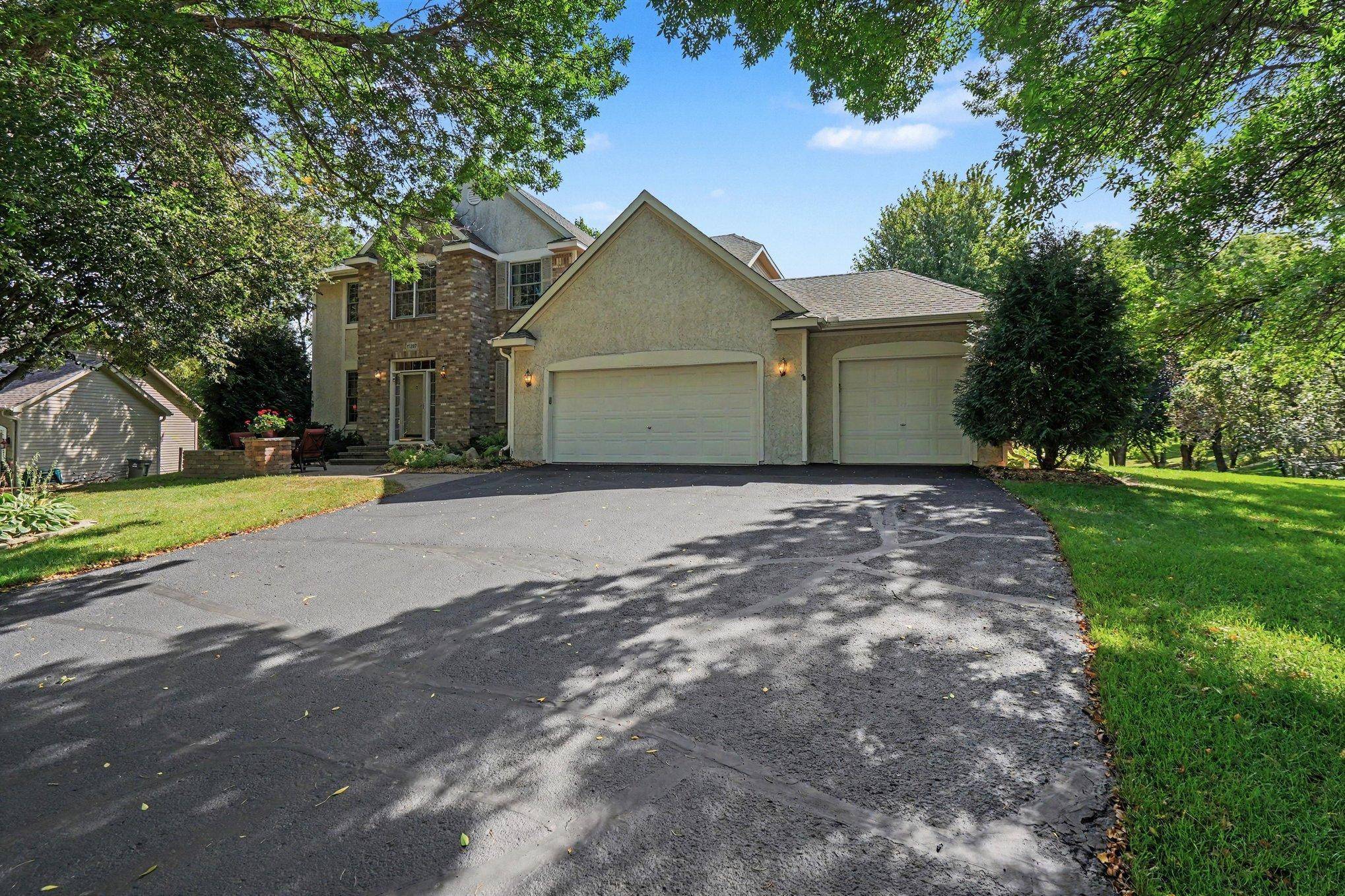 17207 Trenton LN, Eden Prairie, MN 55347