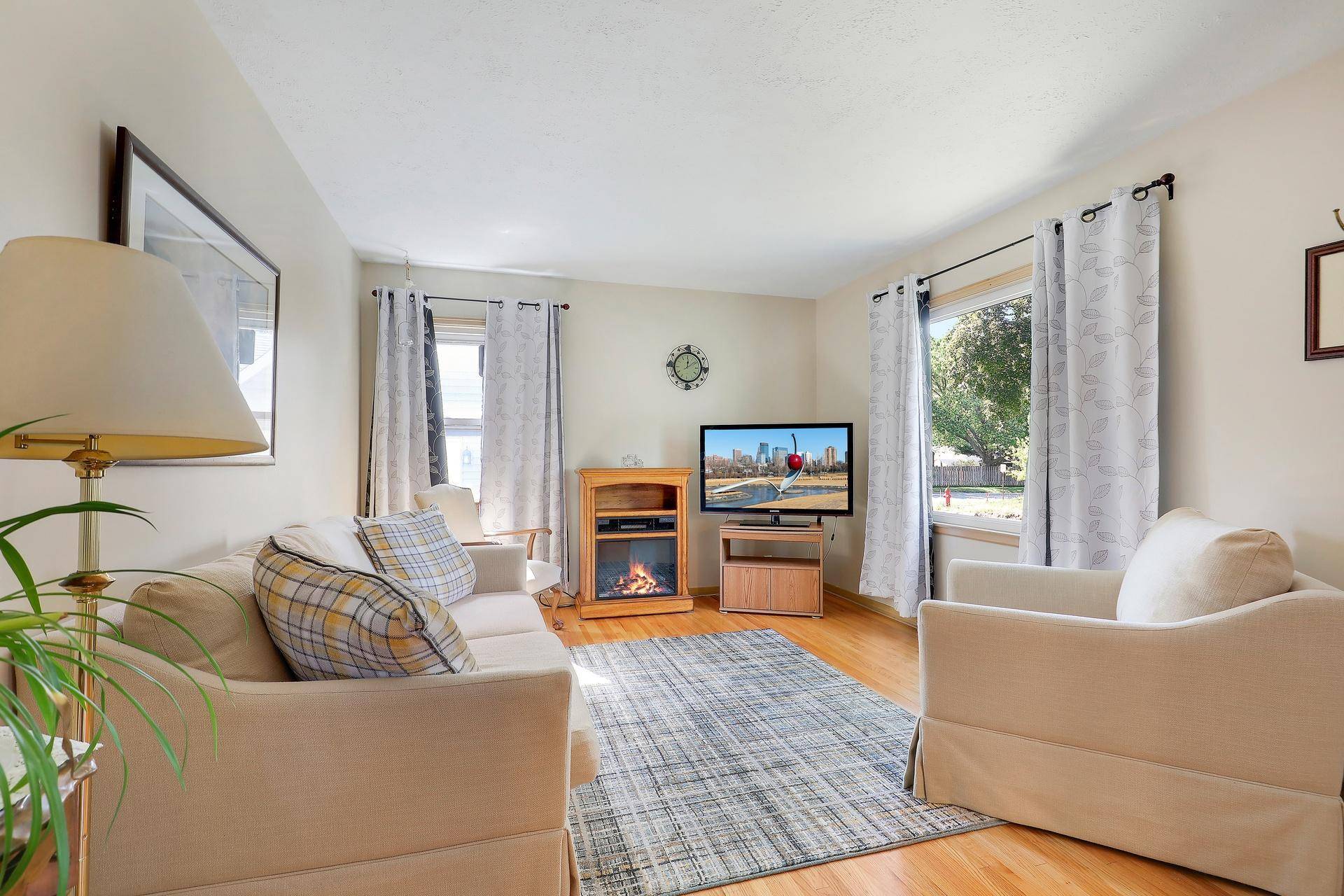 2949 Brunswick AVE S, Saint Louis Park, MN 55416