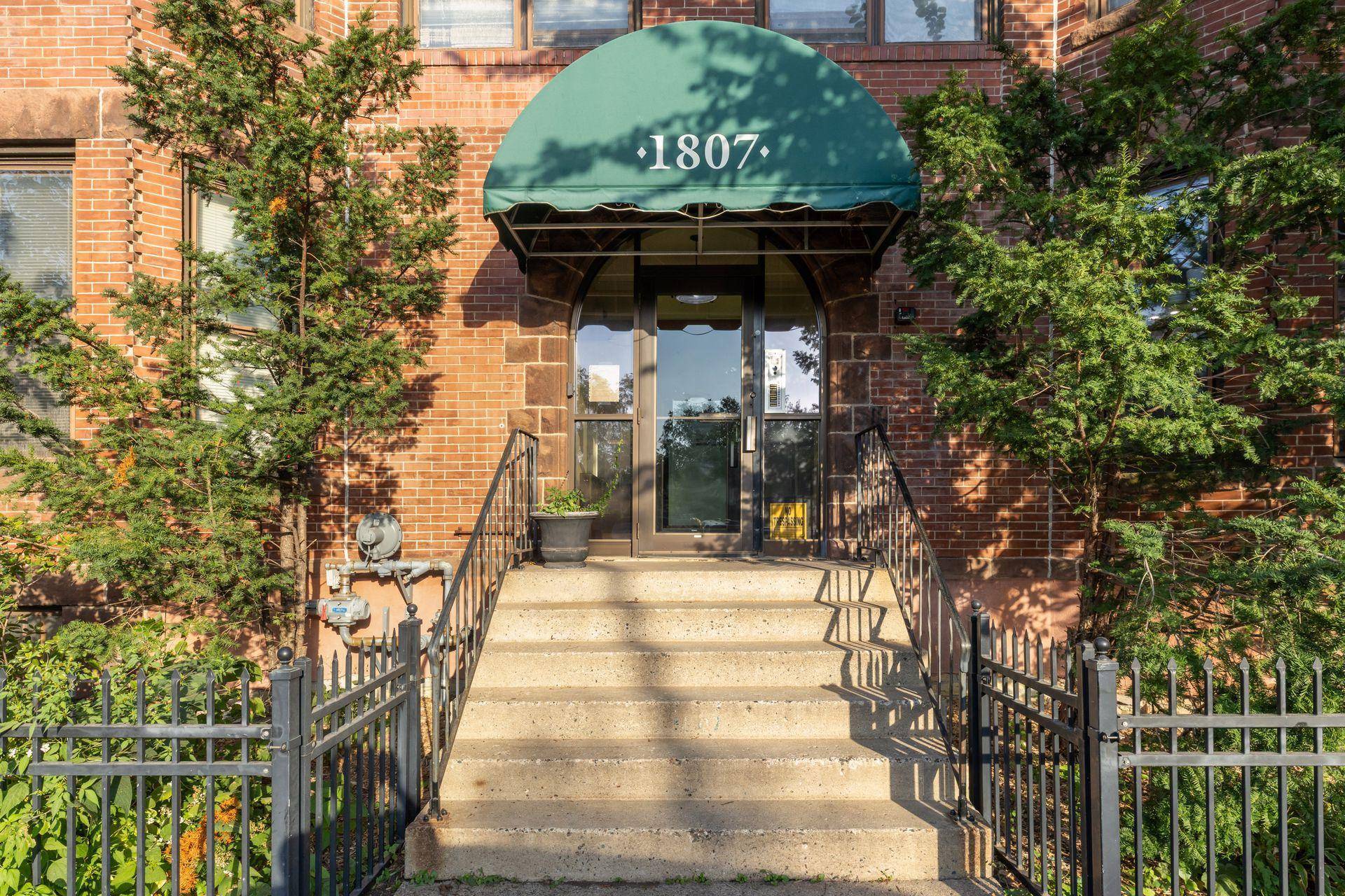 1807 Elliot AVE #4, Minneapolis, MN 55404
