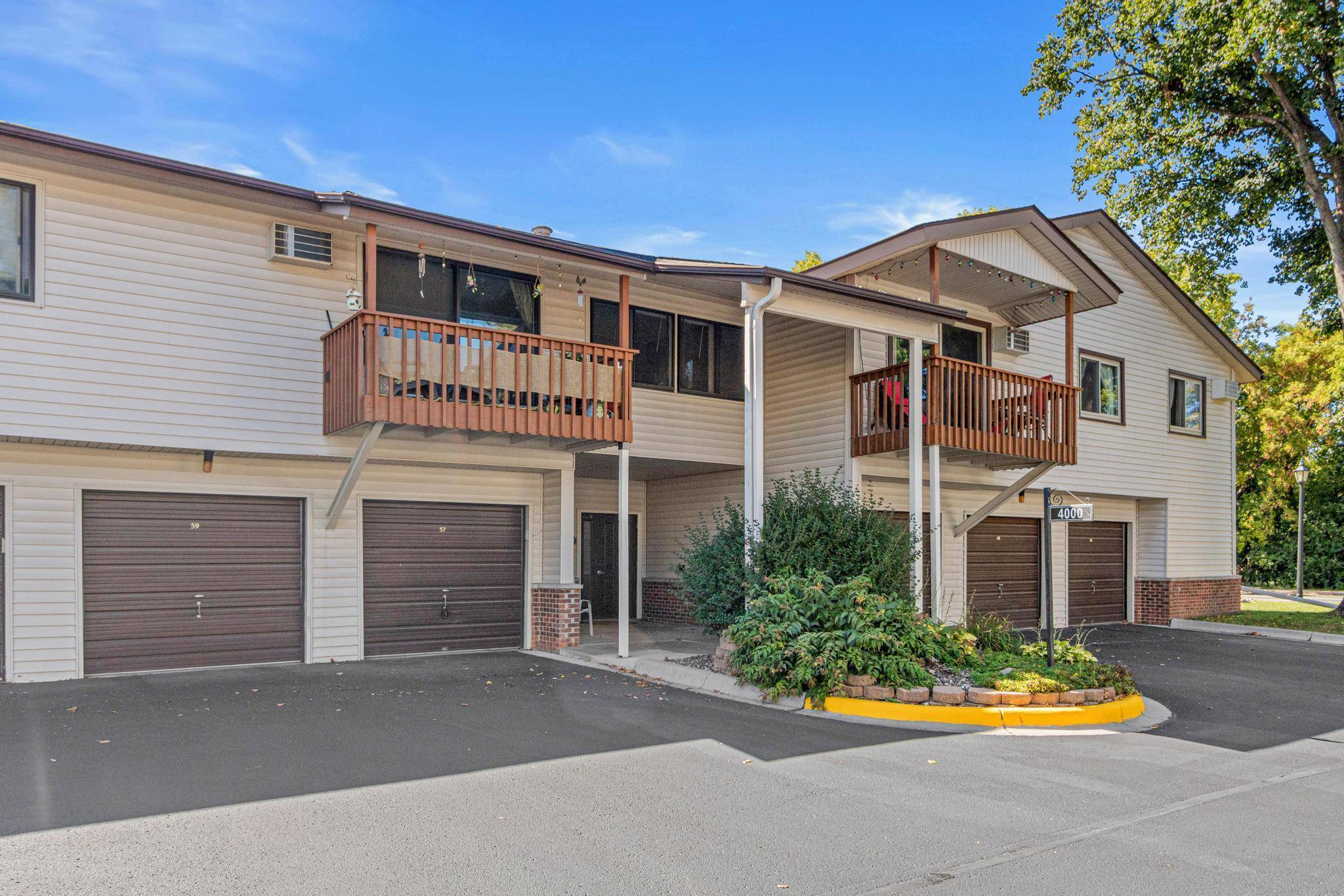4000 Foss RD #203, Columbia Heights, MN 55421
