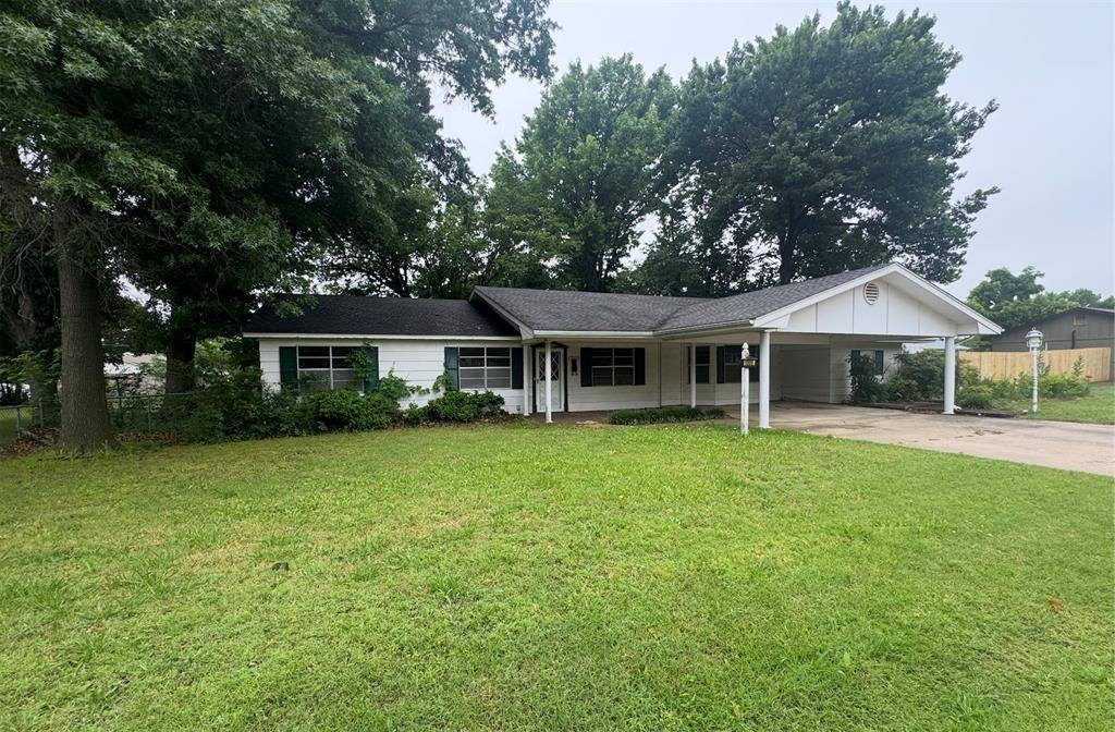 1205 E Indianola ST, Wynnewood, OK 73098