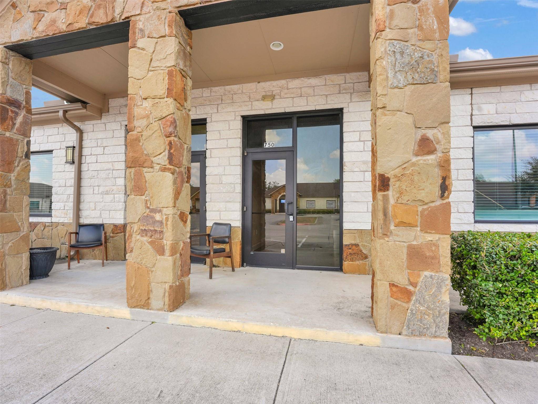 2911 S A.W. Grimes BLVD #750, Pflugerville, TX 78660