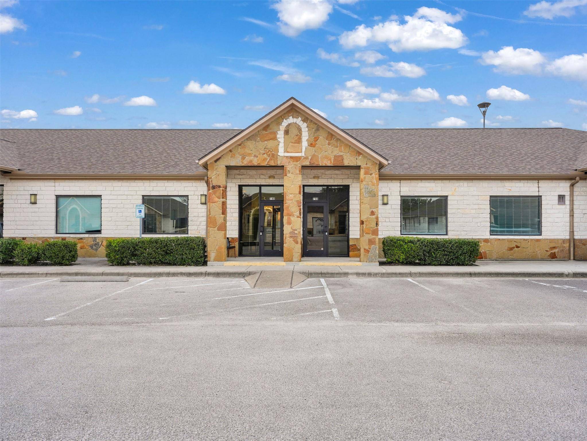 2911 S A.W. Grimes BLVD #750, Pflugerville, TX 78660