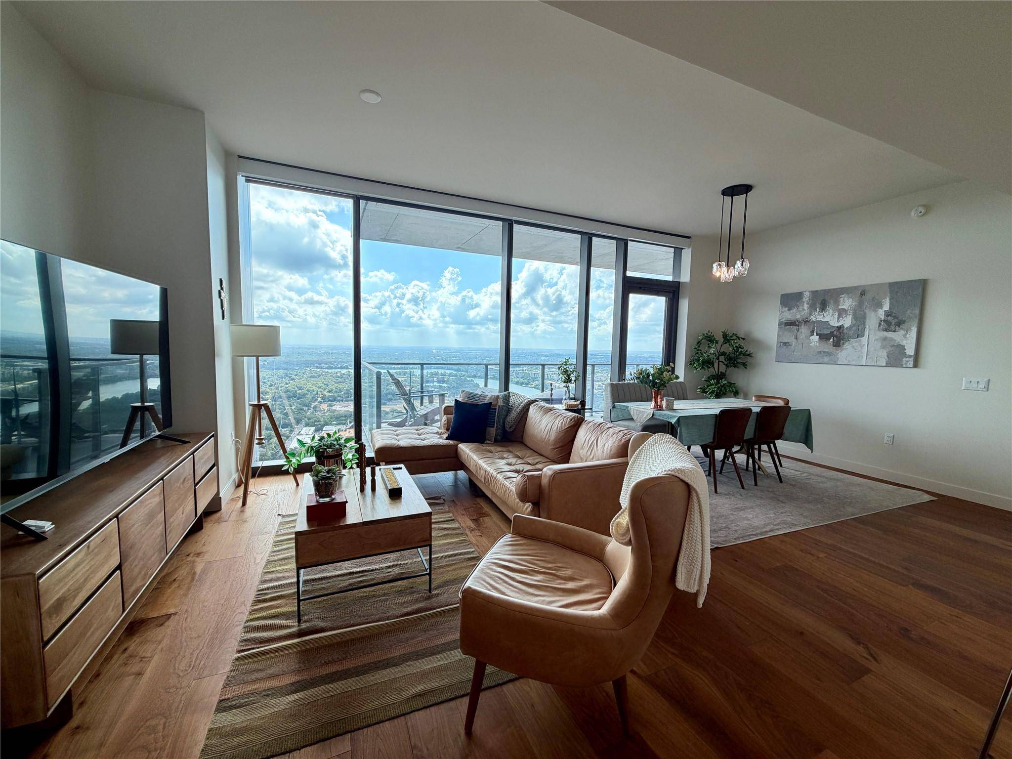 44 East Ave #4305, Austin, TX 78701