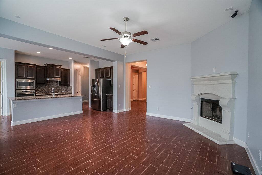2734 San Milan PASS, Round Rock, TX 78665