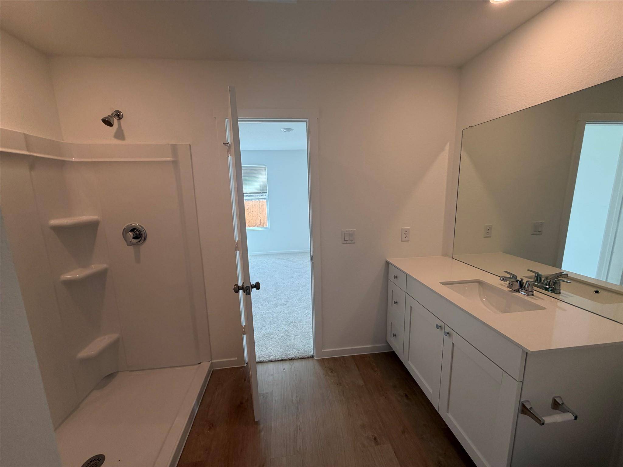 305 Rockies RD, Hutto, TX 78634