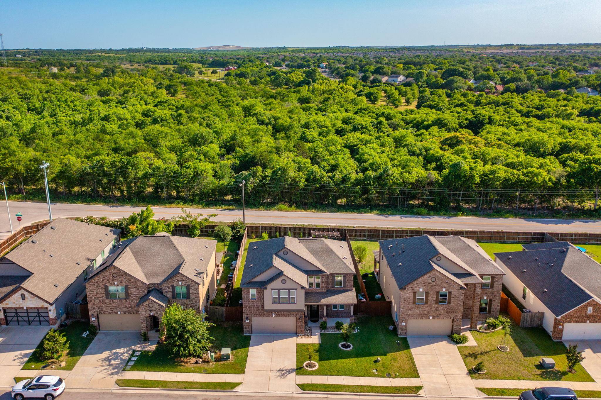 6925 Nutria RUN, Austin, TX 78744