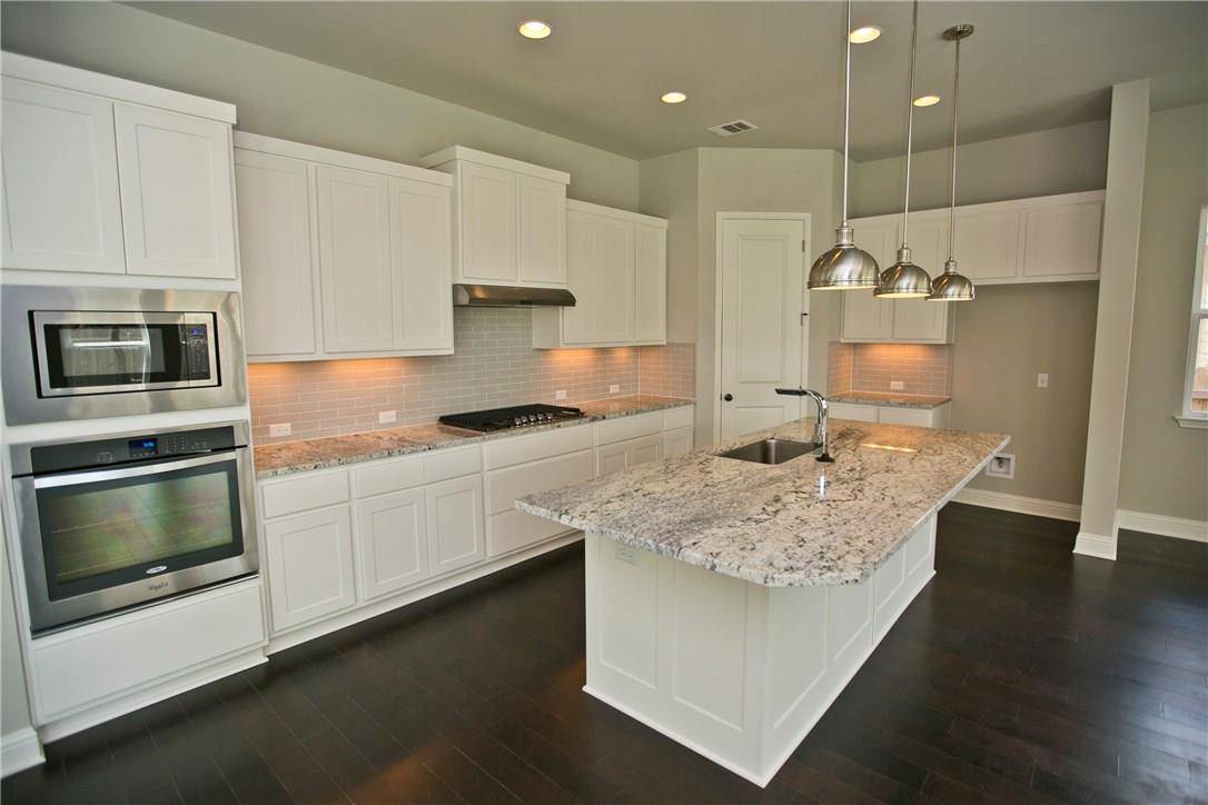 6709 Vitruvius DR, Austin, TX 78739