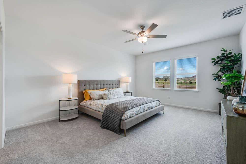 308 Crumpton WAY, Hutto, TX 78634