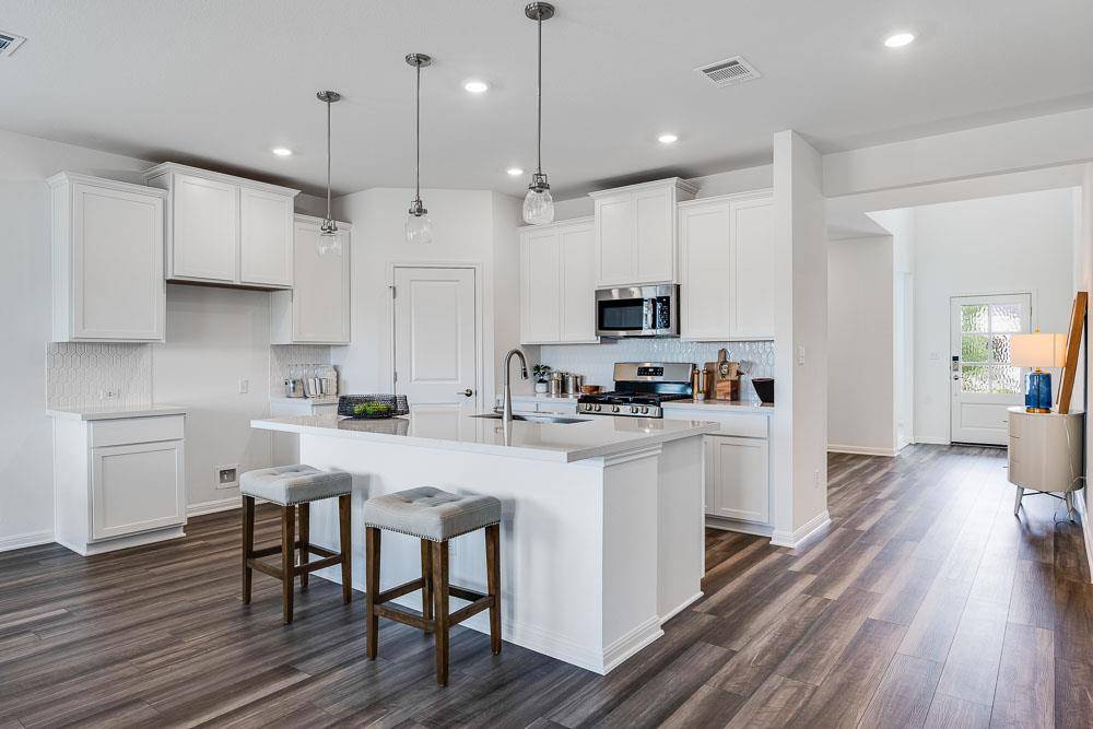 308 Crumpton WAY, Hutto, TX 78634