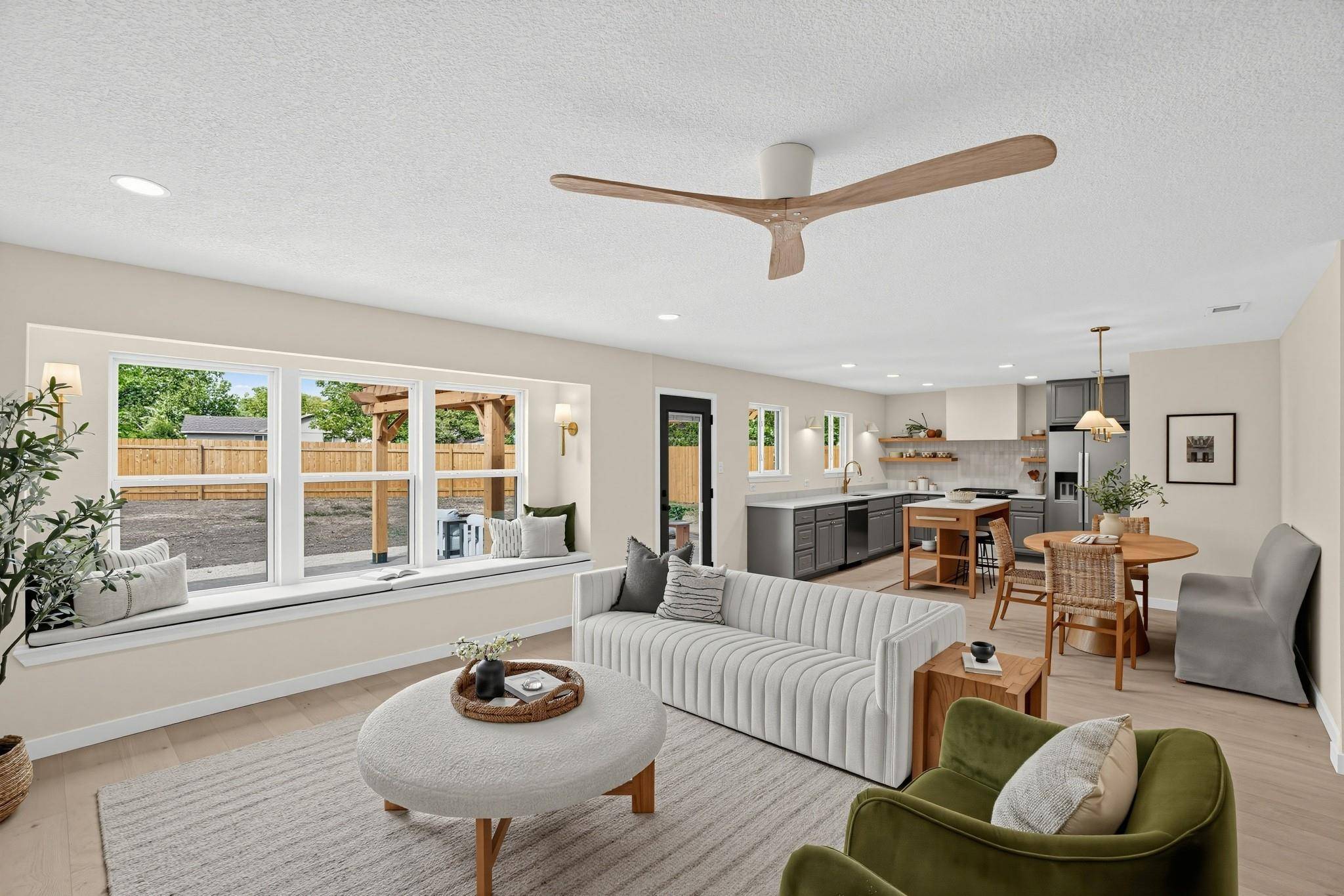 6304 Cannes CIR, Austin, TX 78745