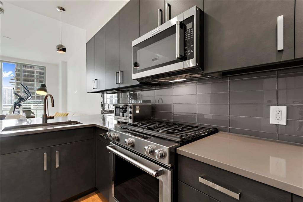 222 West Ave #2111, Austin, TX 78701