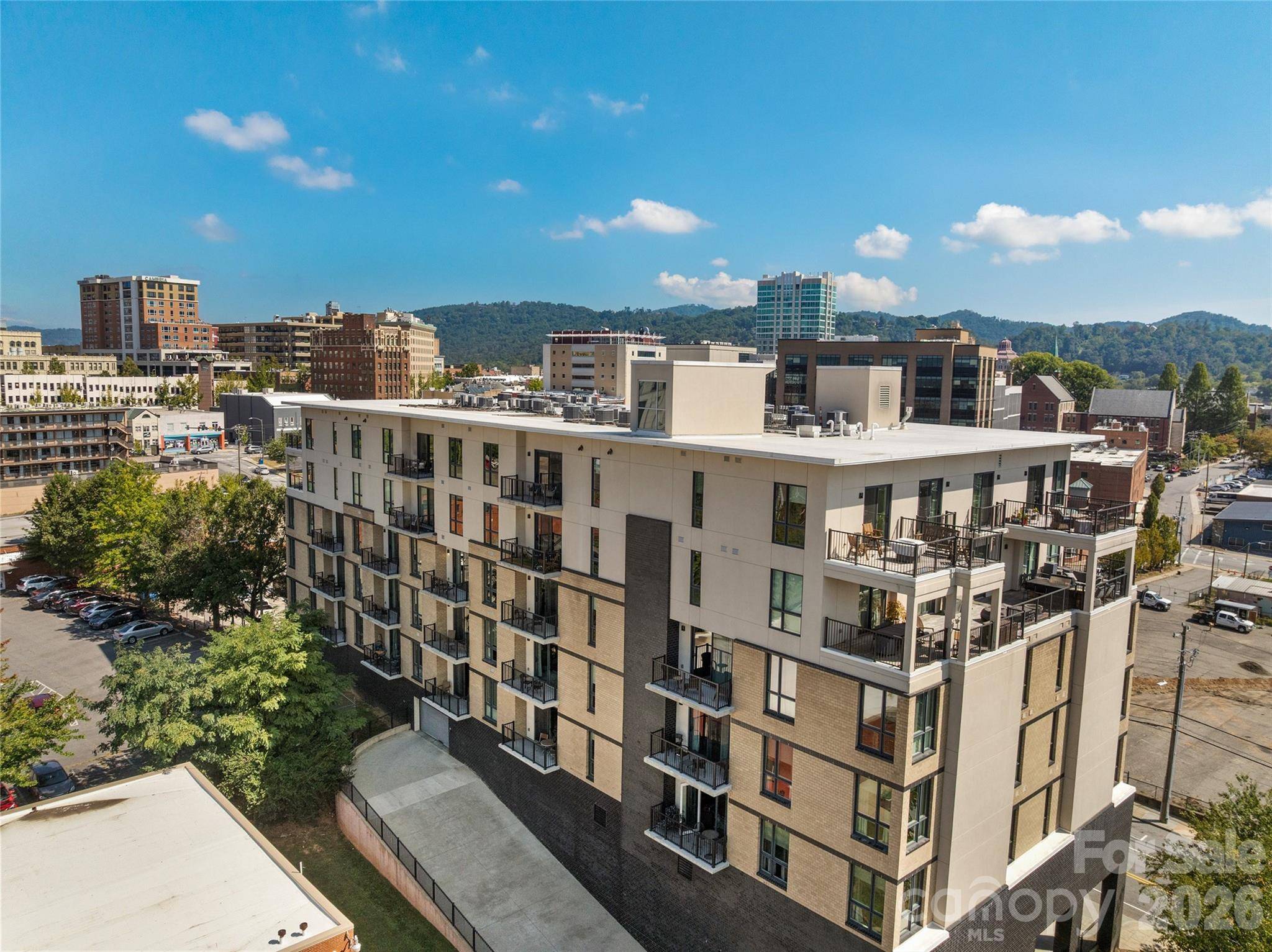 45 Asheland AVE #700, Asheville, NC 28801