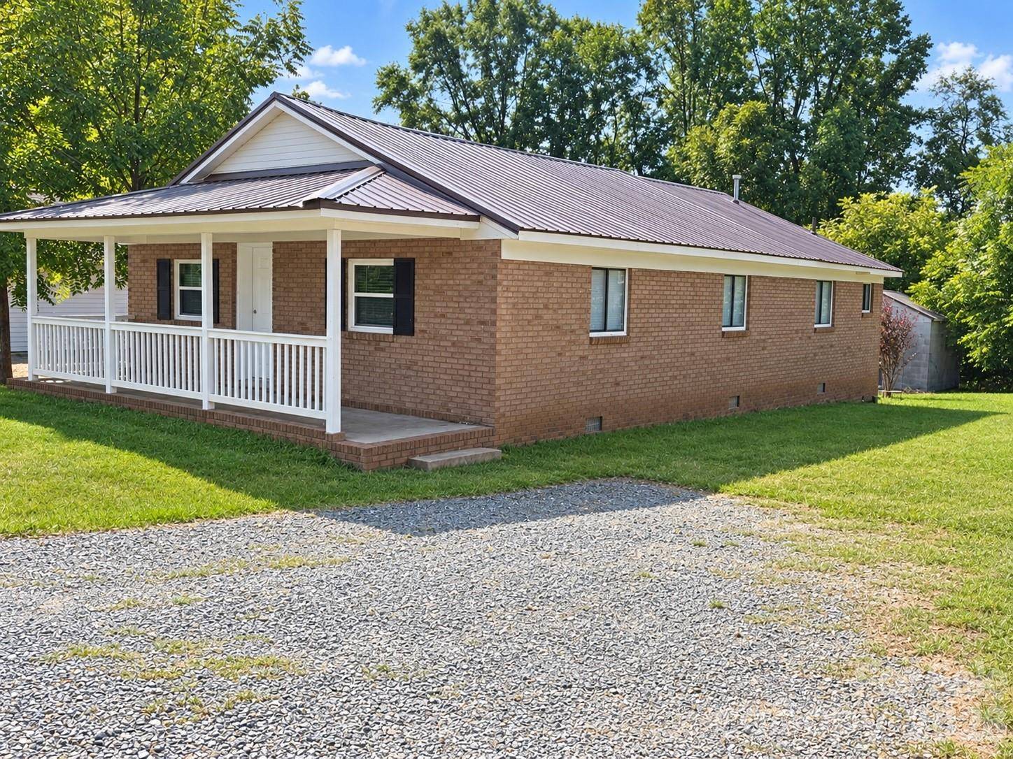 1231 Bradford Heights RD, Gastonia, NC 28054