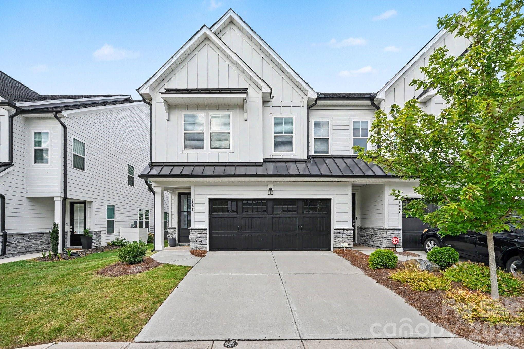 6008 Corbin Woods CT, Charlotte, NC 28226
