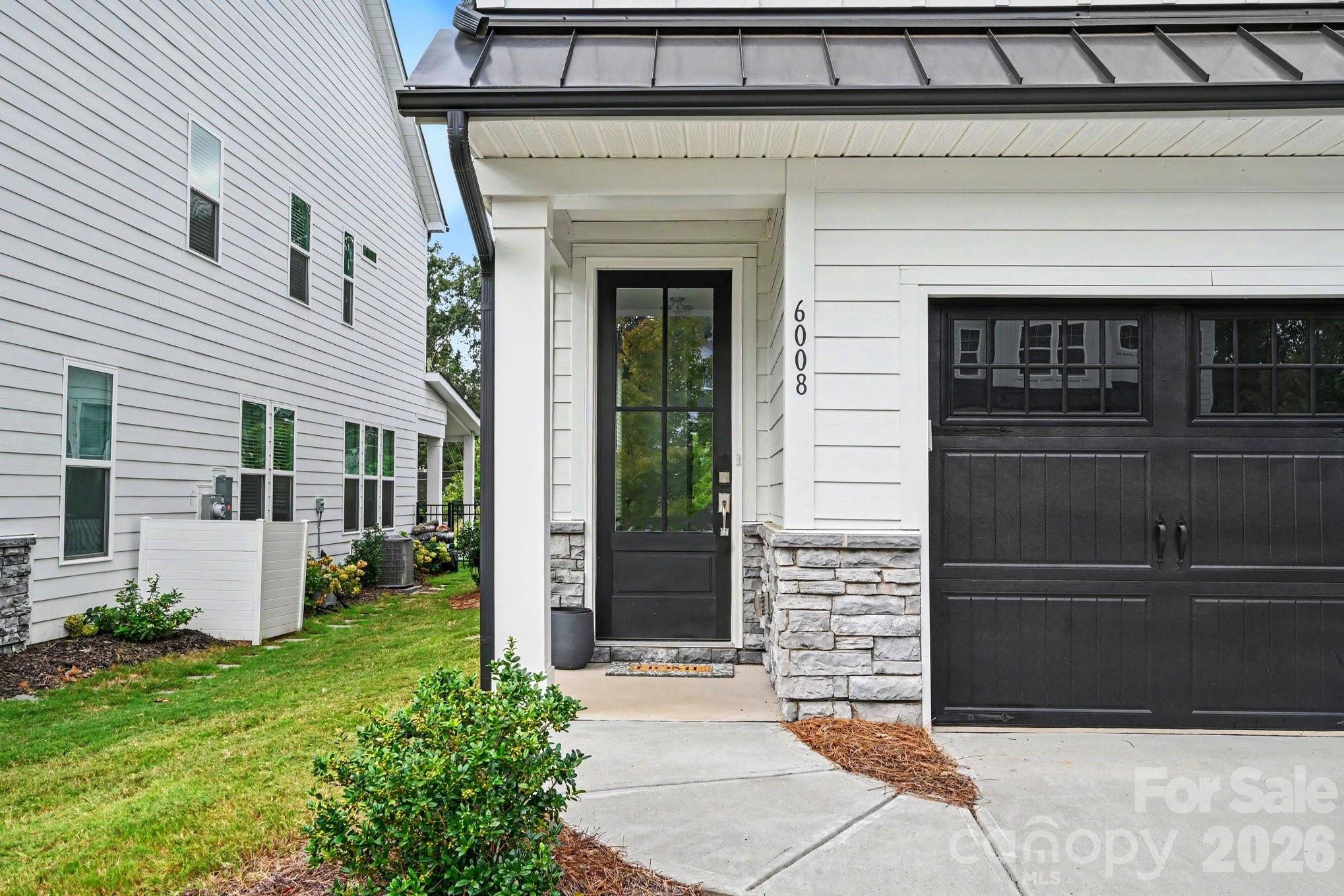 6008 Corbin Woods CT, Charlotte, NC 28226