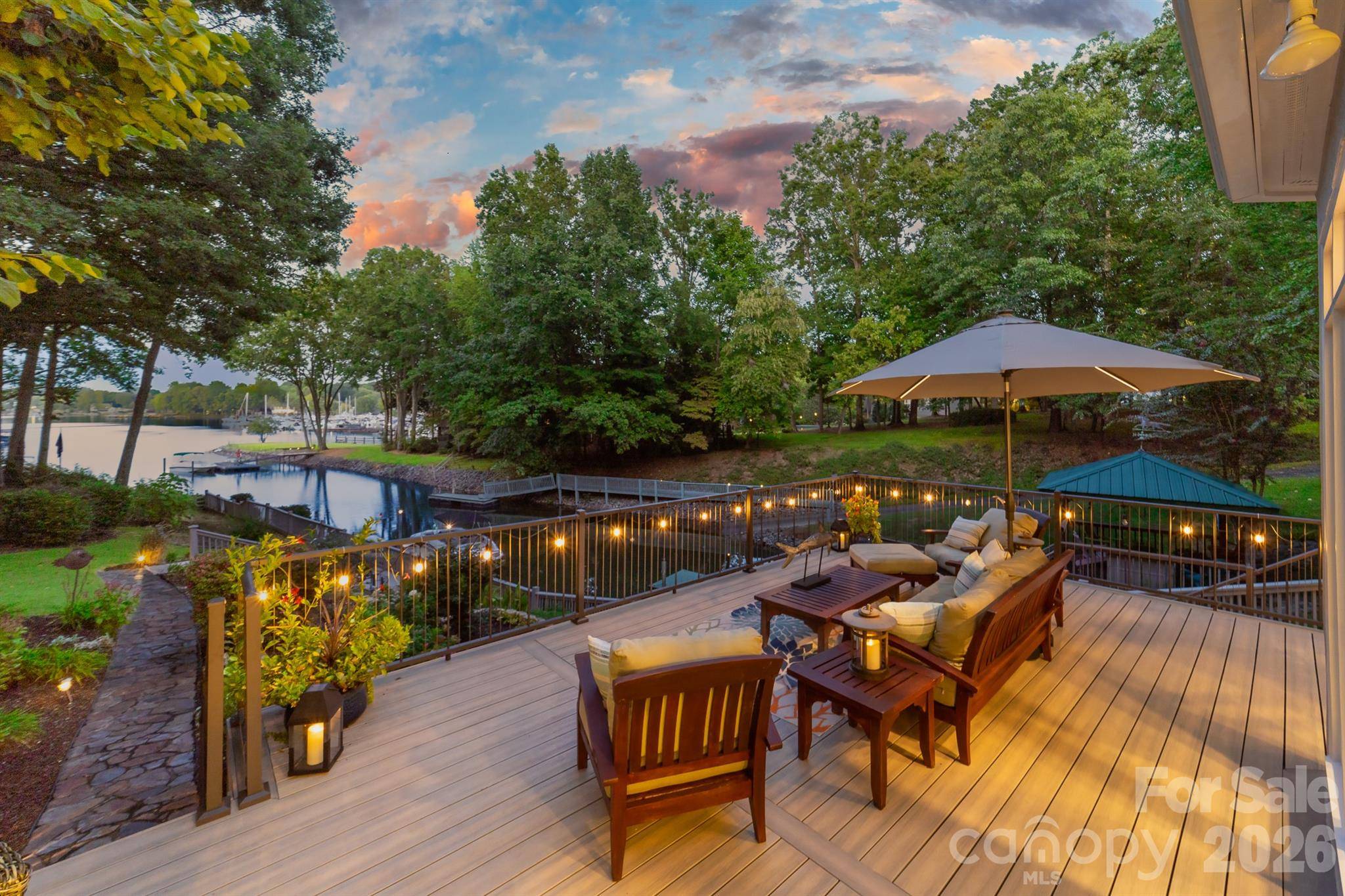 20019 Chapel Point LN, Cornelius, NC 28031