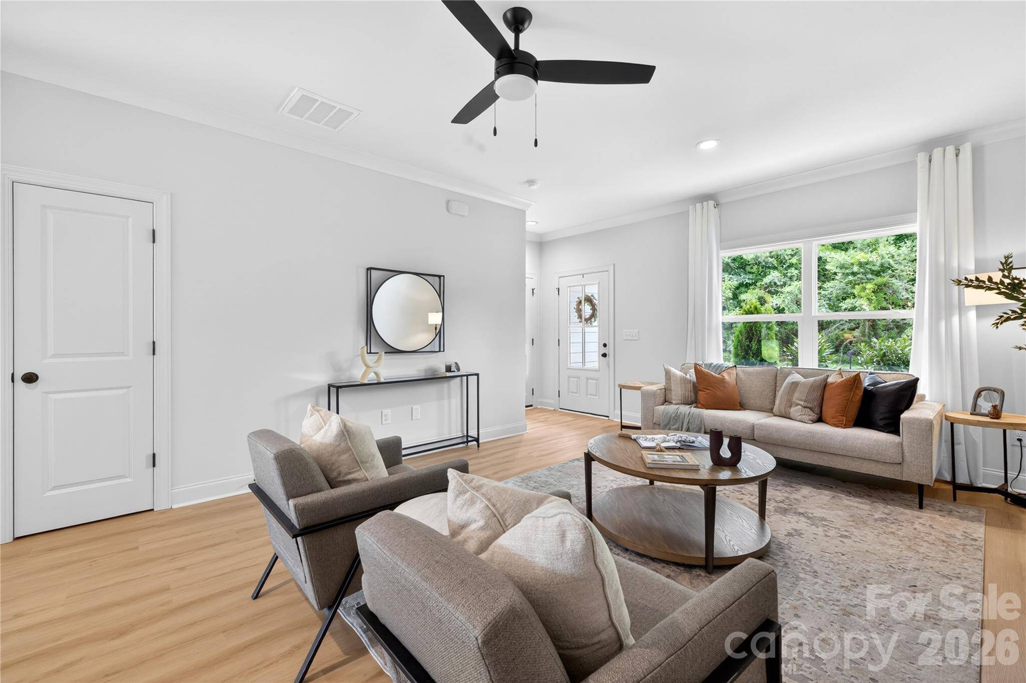 20724 Catawba AVE, Cornelius, NC 28031