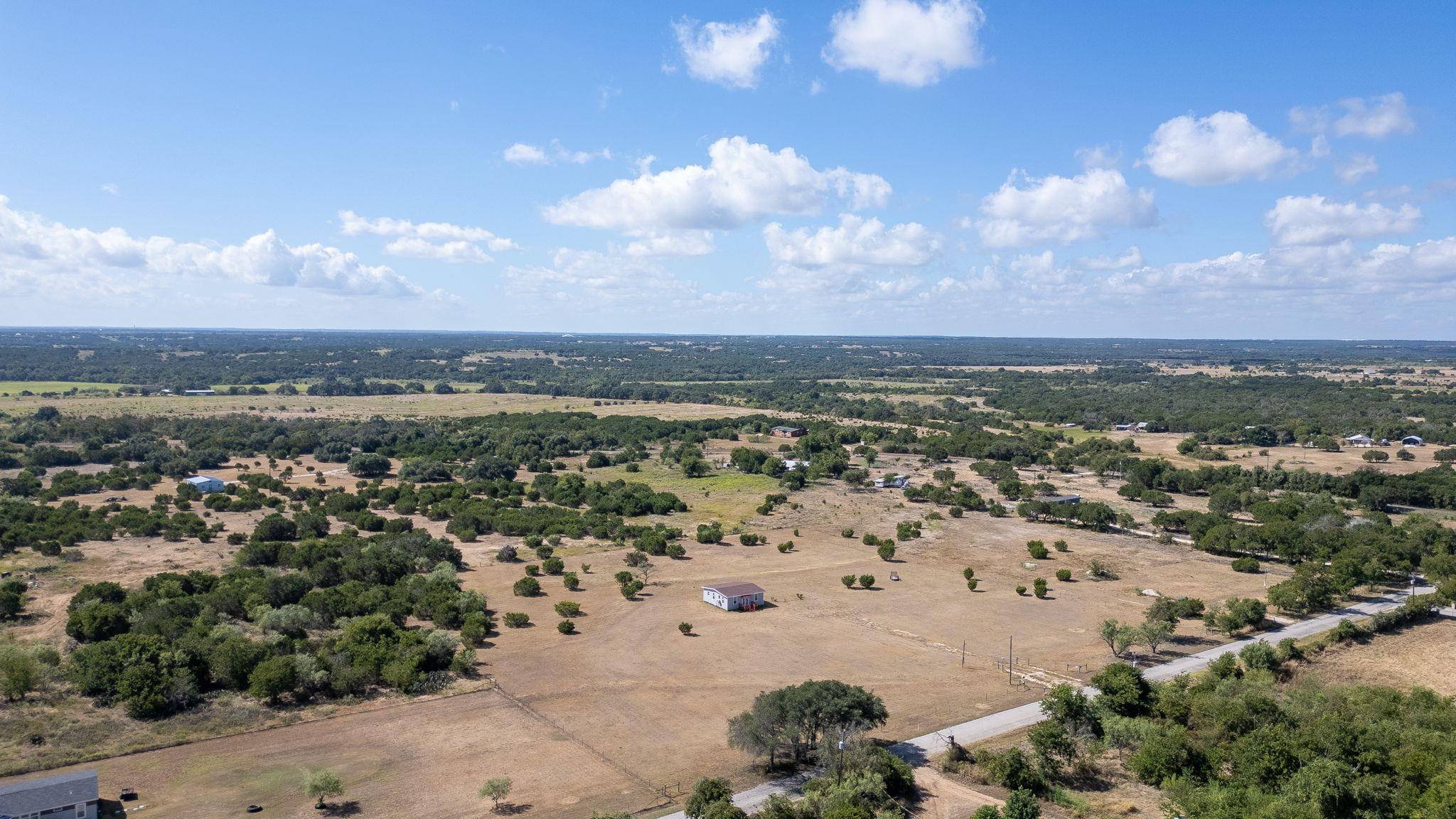 10381 CR 200, Bertram, TX 78605