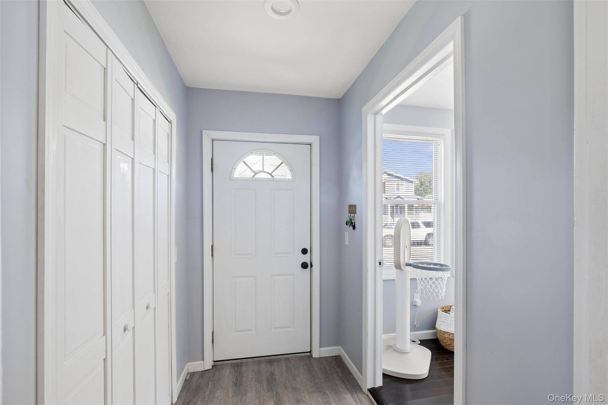 403 Clinton ST, Bellmore, NY 11710
