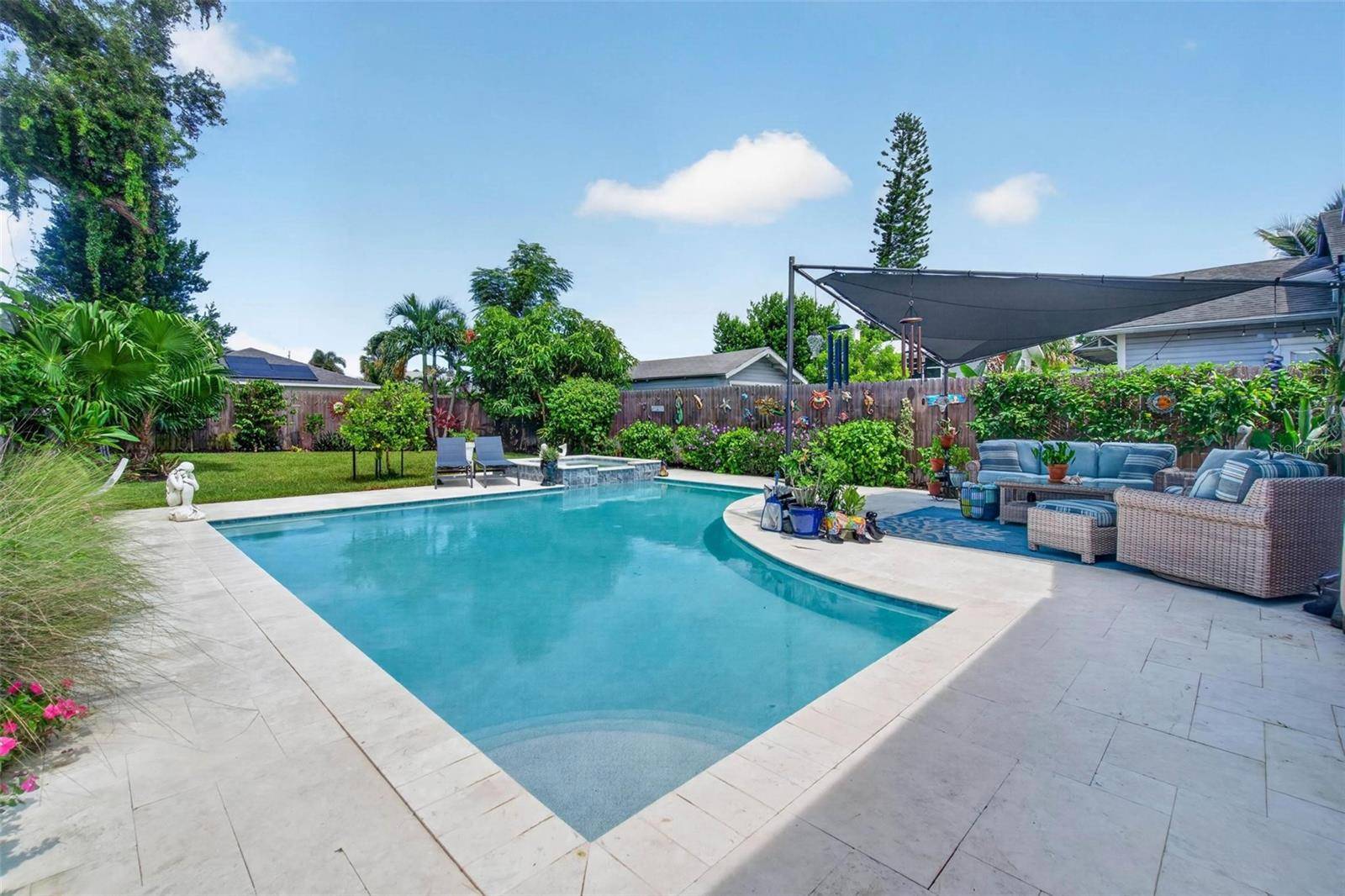 2318 7TH AVE W, Bradenton, FL 34205