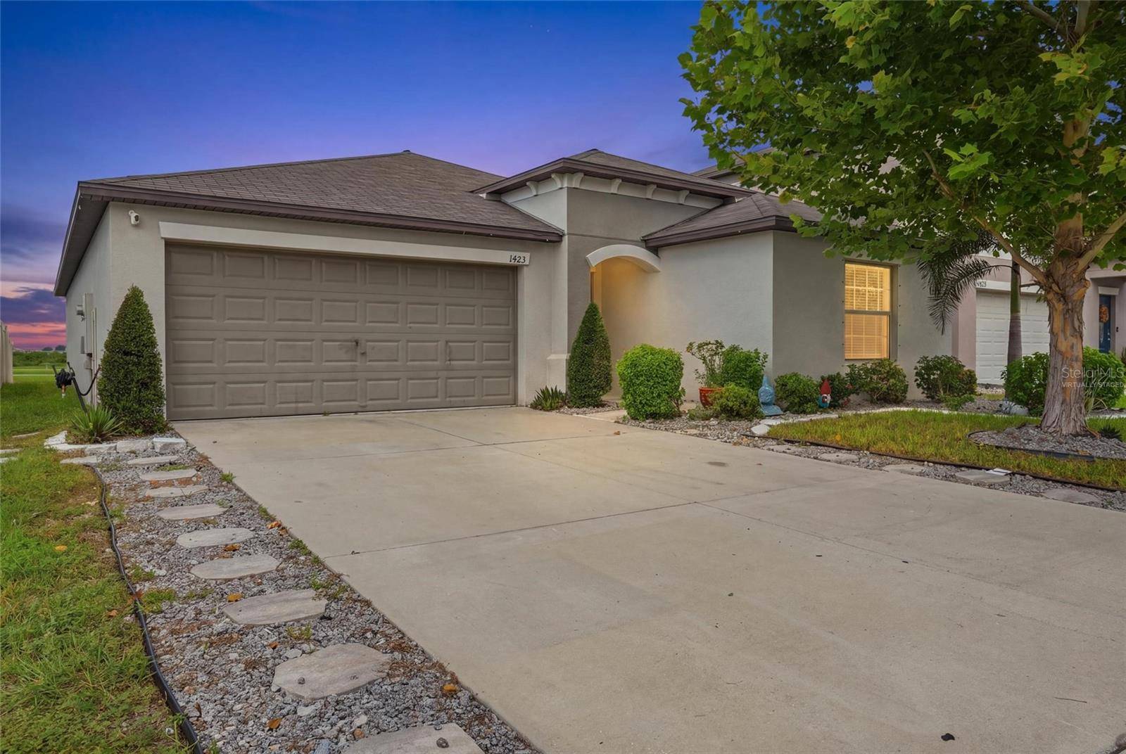 1423 GOLDEN GLOW DR, Ruskin, FL 33570