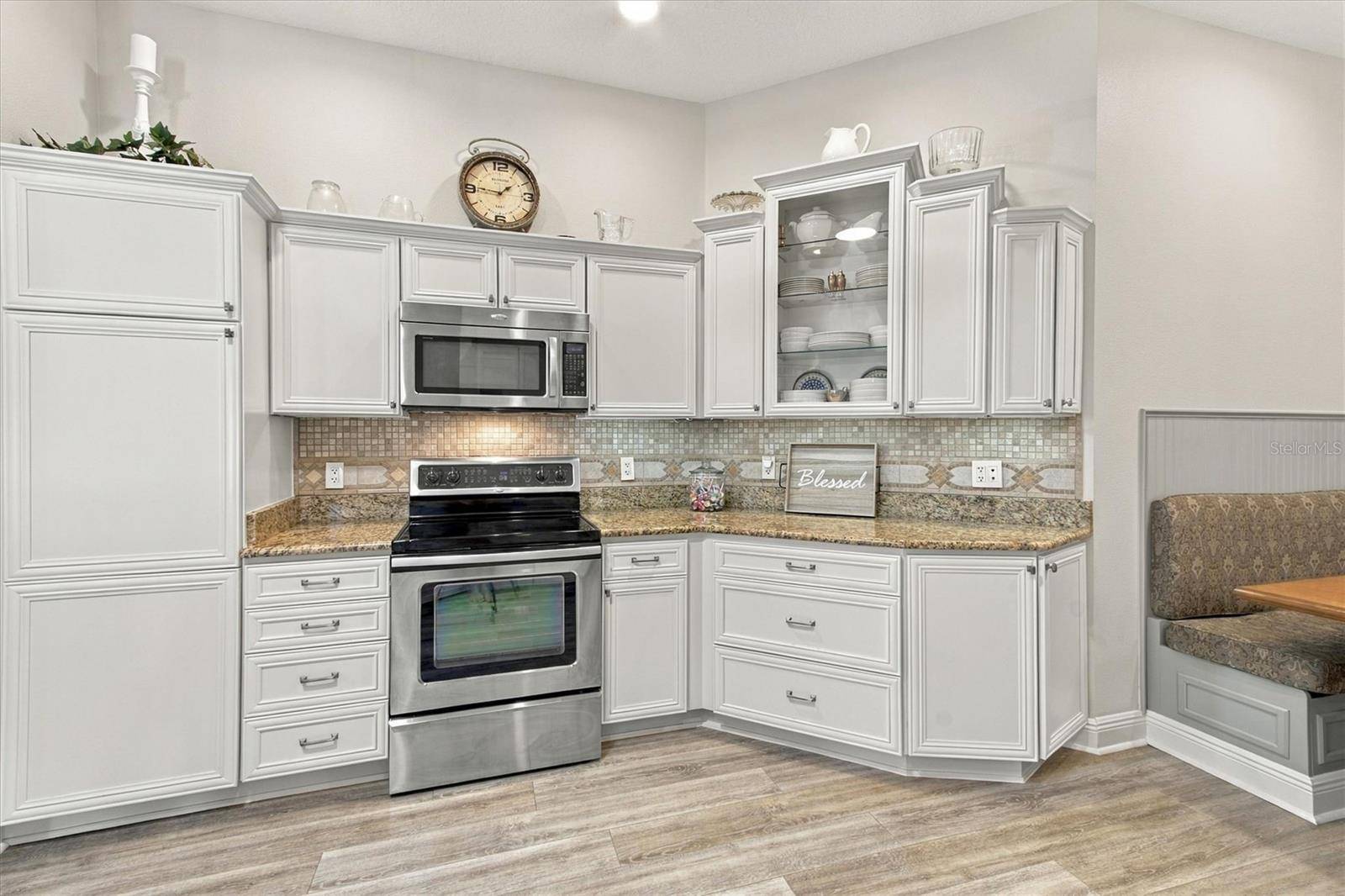 958 LONG LEAF LN, The Villages, FL 32163