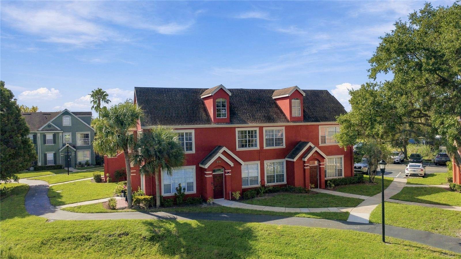 9570 LAKE CHASE ISLAND WAY #9570, Tampa, FL 33626