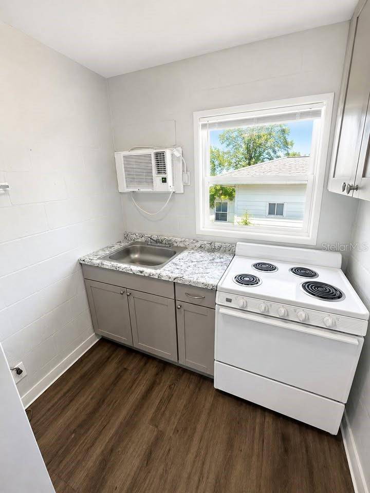 371 BROAD ST #7, Brooksville, FL 34604
