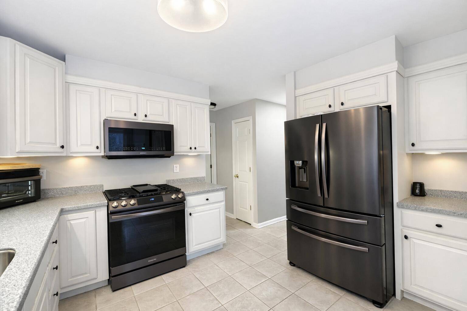 1717 Apple Blossom Drive, Munster, IN 46321