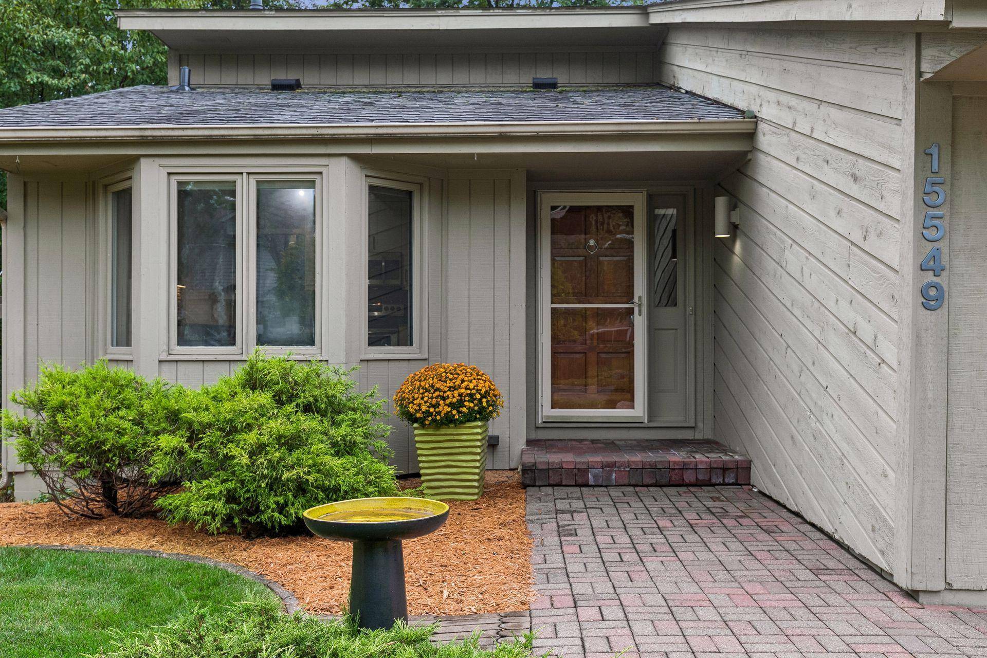 15549 Michele LN, Eden Prairie, MN 55346