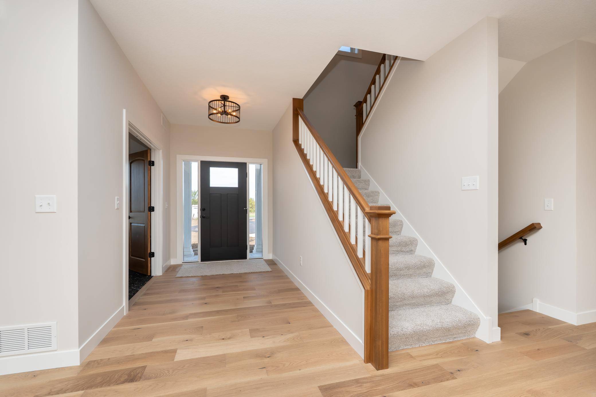 2193 Payten LN, Jordan, MN 55352